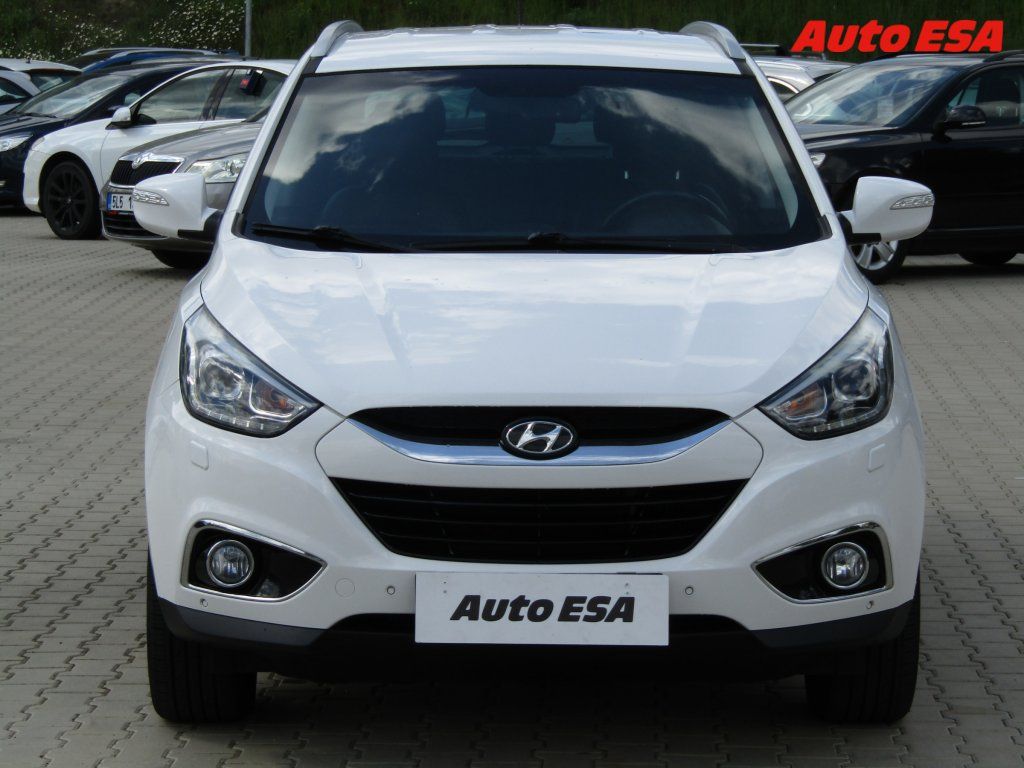 Hyundai ix35, 2.0 CRDi 4WD - fotka 2