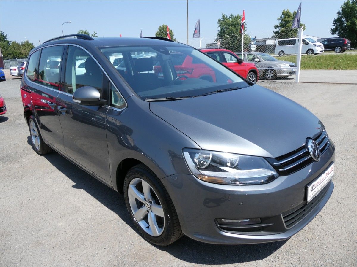 Volkswagen Sharan, 2,0 TDi 110kW webasto, 2x kola