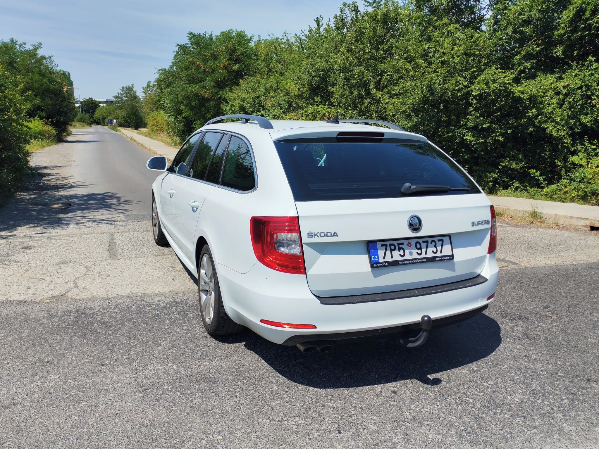 Škoda Superb, 2.0TDI, 125 kW, Ambition kombi - fotka 5