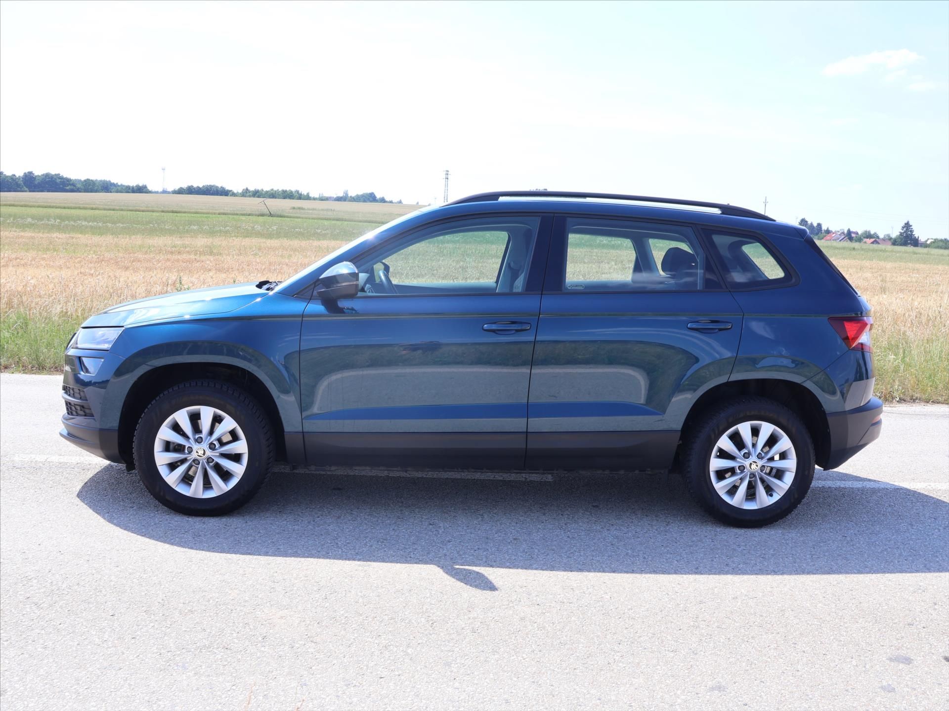 Škoda Karoq, 2,0 TDI LED Navi CZ DPH 1.Maj - fotka 4