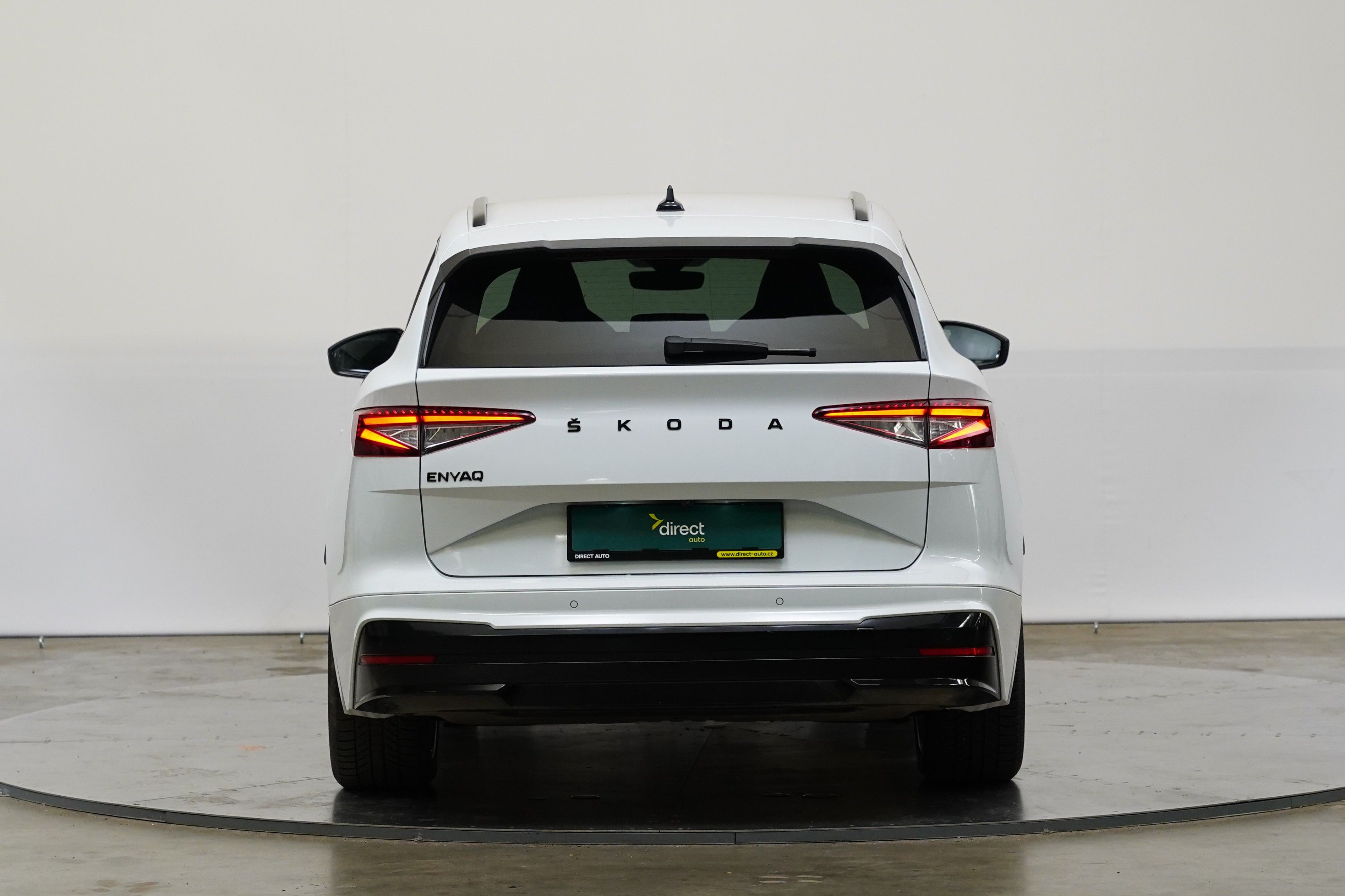 Škoda Enyaq iV, 77 kWh 195 kW Sportline - fotka 6