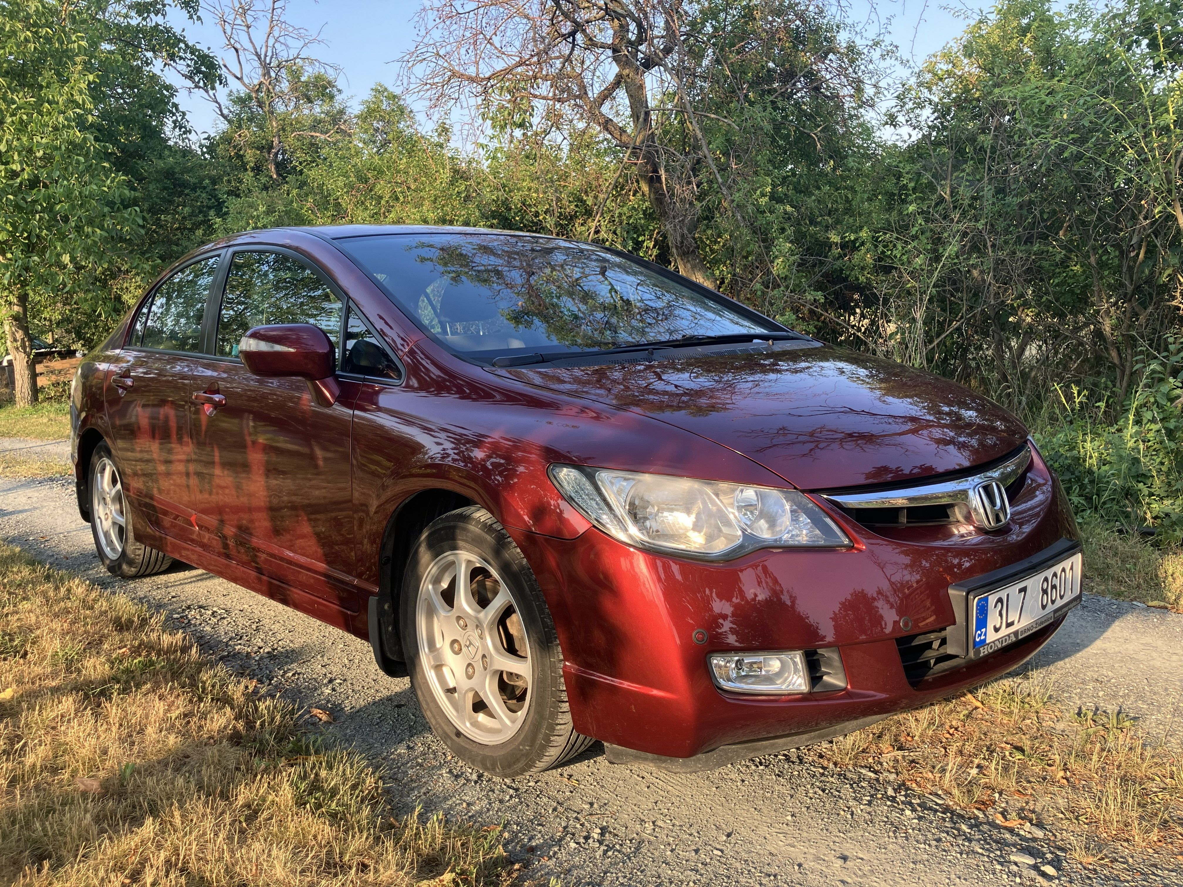 Honda Civic, 4D Sedan 1.8 VTEC Comfort - fotka 2