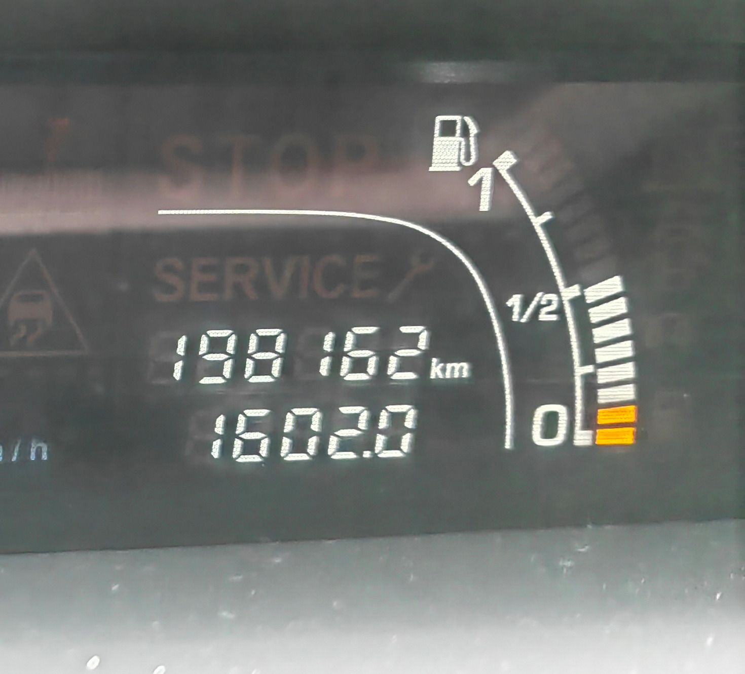 Citroën C6, Benzin, Ganache, Bilá kuže - fotka 5