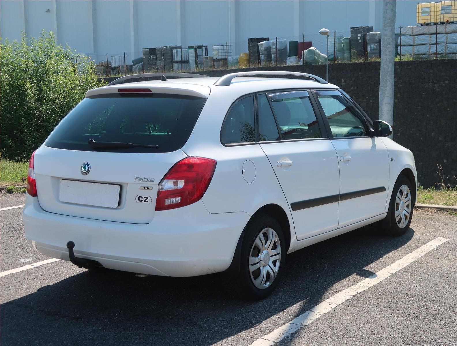 Škoda Fabia, 1.6 TDI, po STK, Tažné - fotka 5