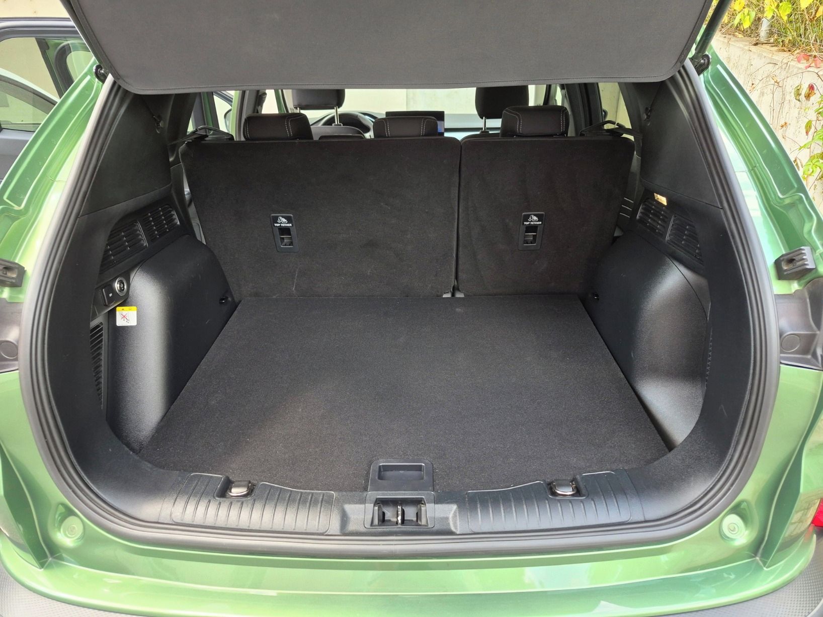 Ford Kuga, Titanium,  Aut. 137kW, záruka - fotka 6