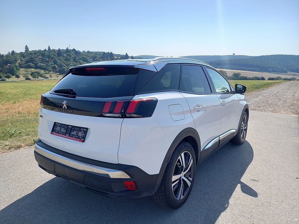 Peugeot 3008, 1,5 Blue HDi 96kW Allure CZ - fotka 3