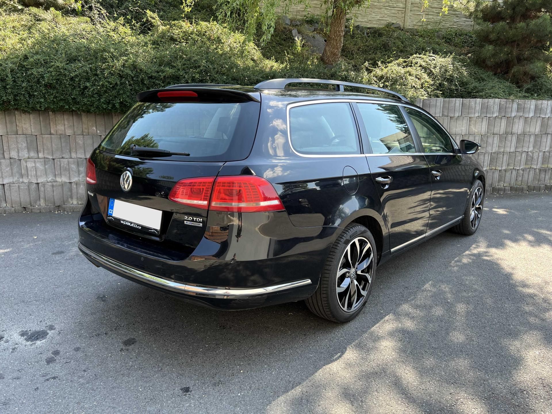 Volkswagen Passat, 2.0 TDi 103 kW BIXENON MR2014 - fotka 4