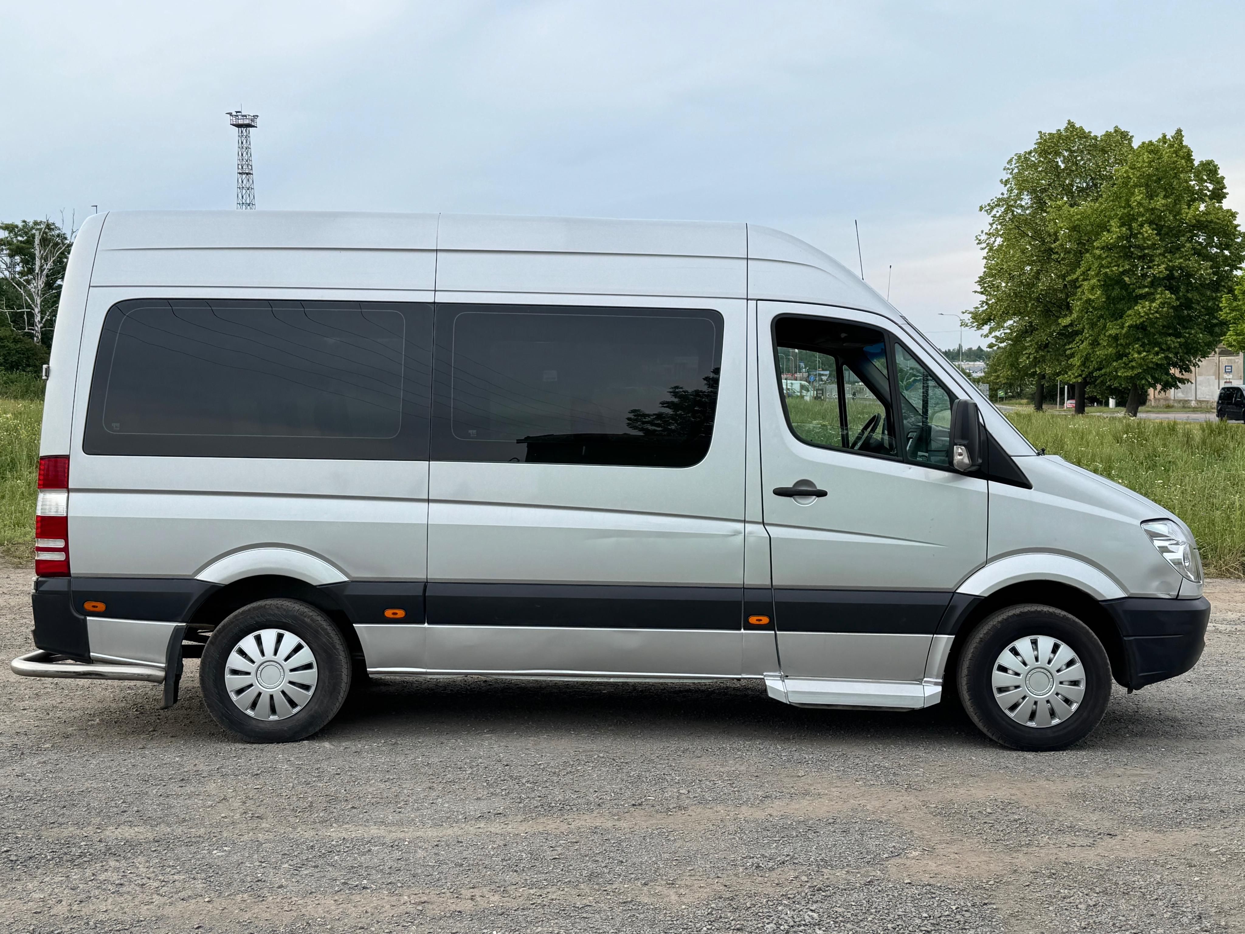 Mercedes-Benz Sprinter, W906 2.2CDI 80kw automatická - fotka 2