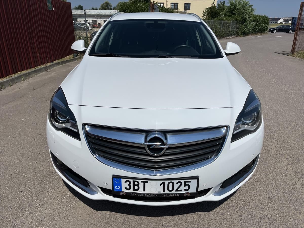 Opel Insignia, 1,6 CDTi KLIMA ROZVODY SERVIS - fotka 2