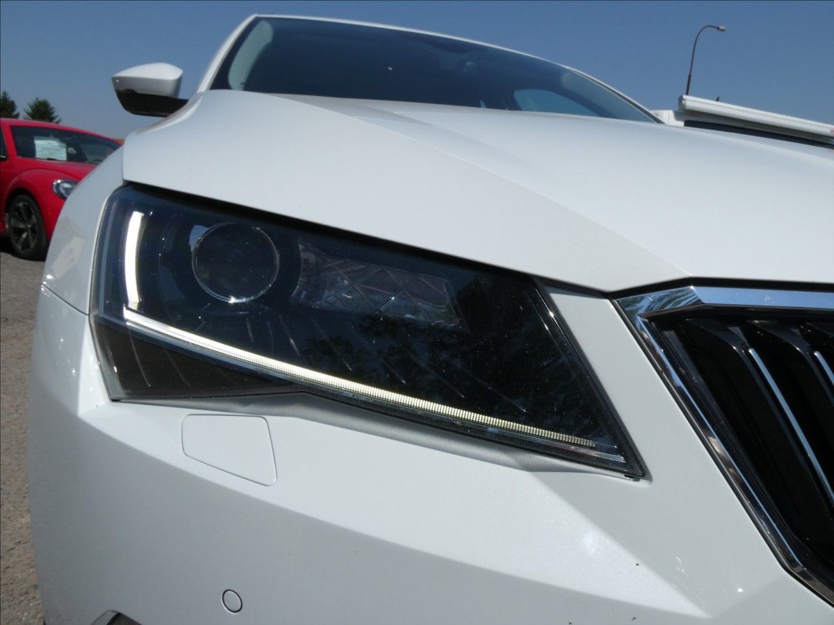 Škoda Superb, 2,0 TDi 140kW DSG 4x4,STYLE,ČR - fotka 5