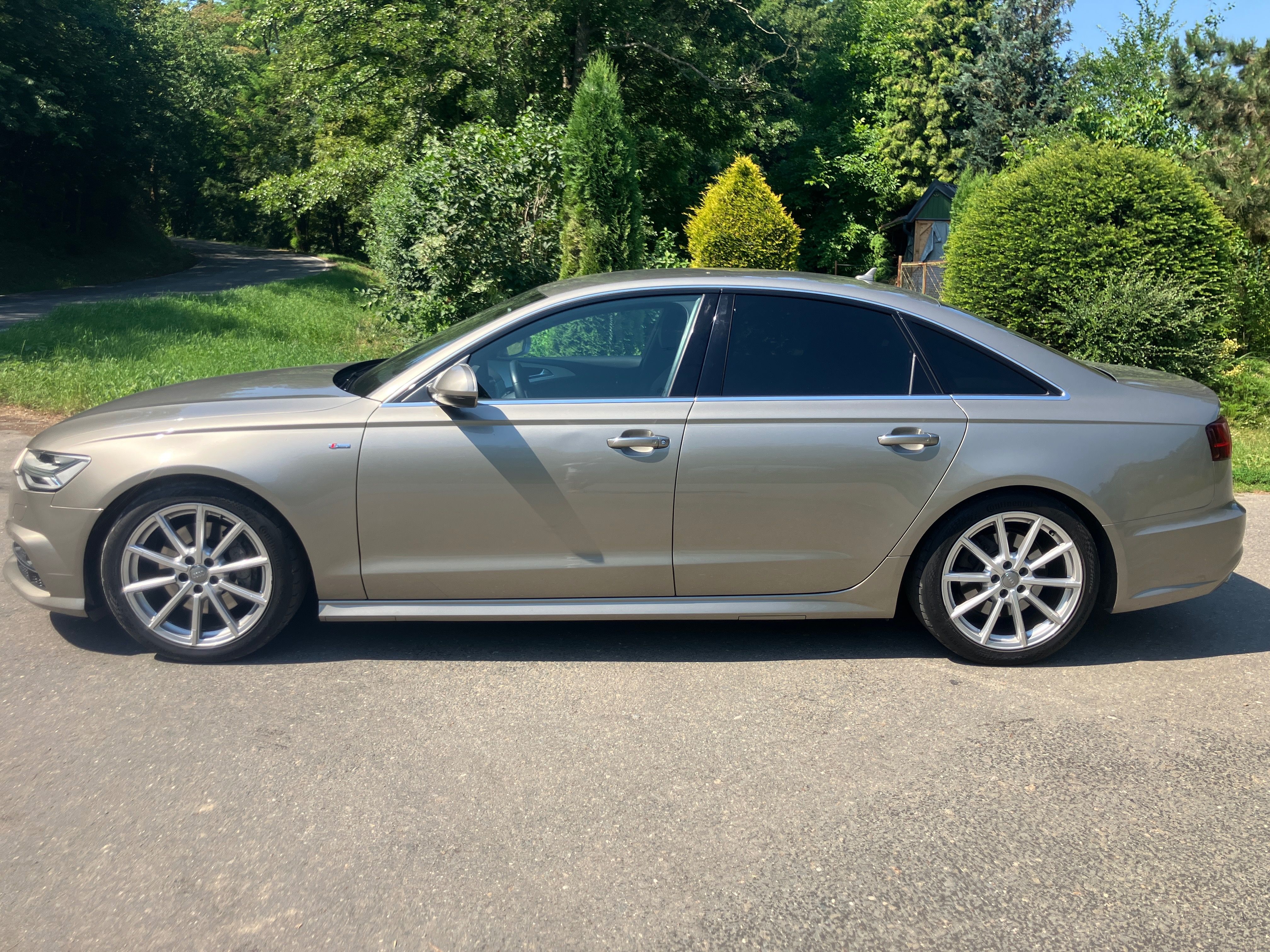 Audi A6, Sline 3.0tdi 4x4 200kw ČR - fotka 5