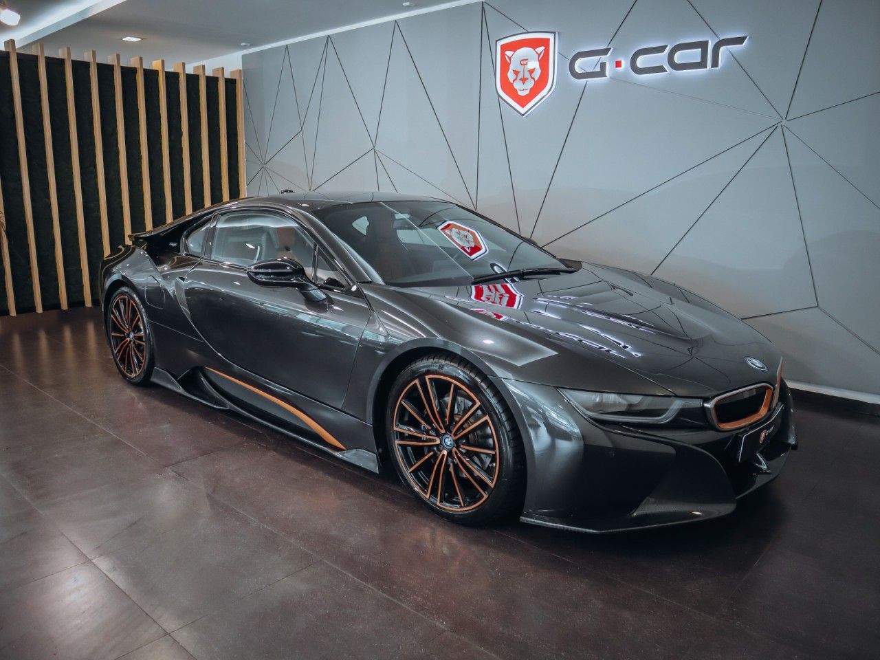 BMW i8, Ultimate Sophisto Edition Kupé - fotka 3
