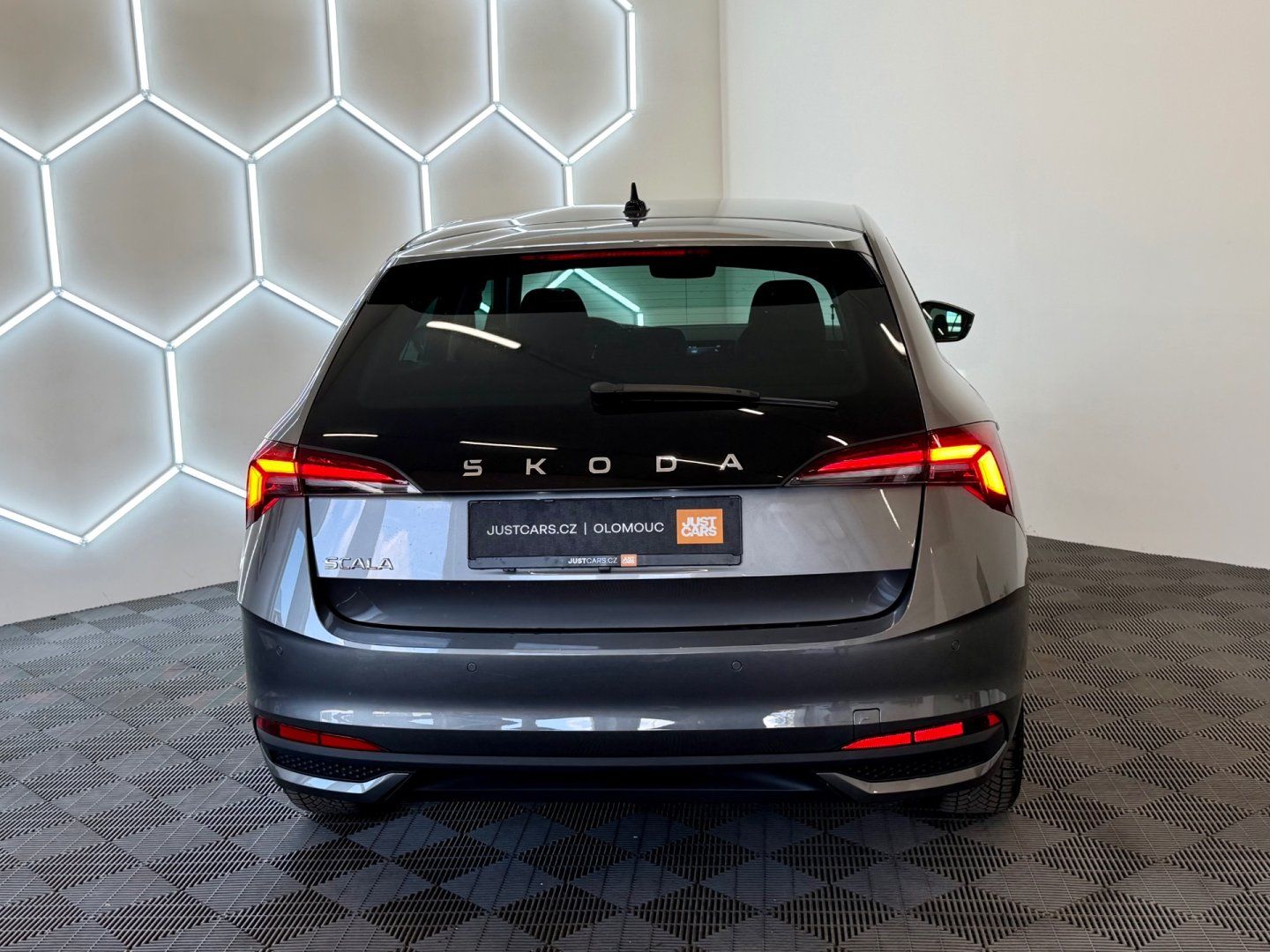Škoda Scala, 1.0TSi, SEWLEC TS 85kW - fotka 6