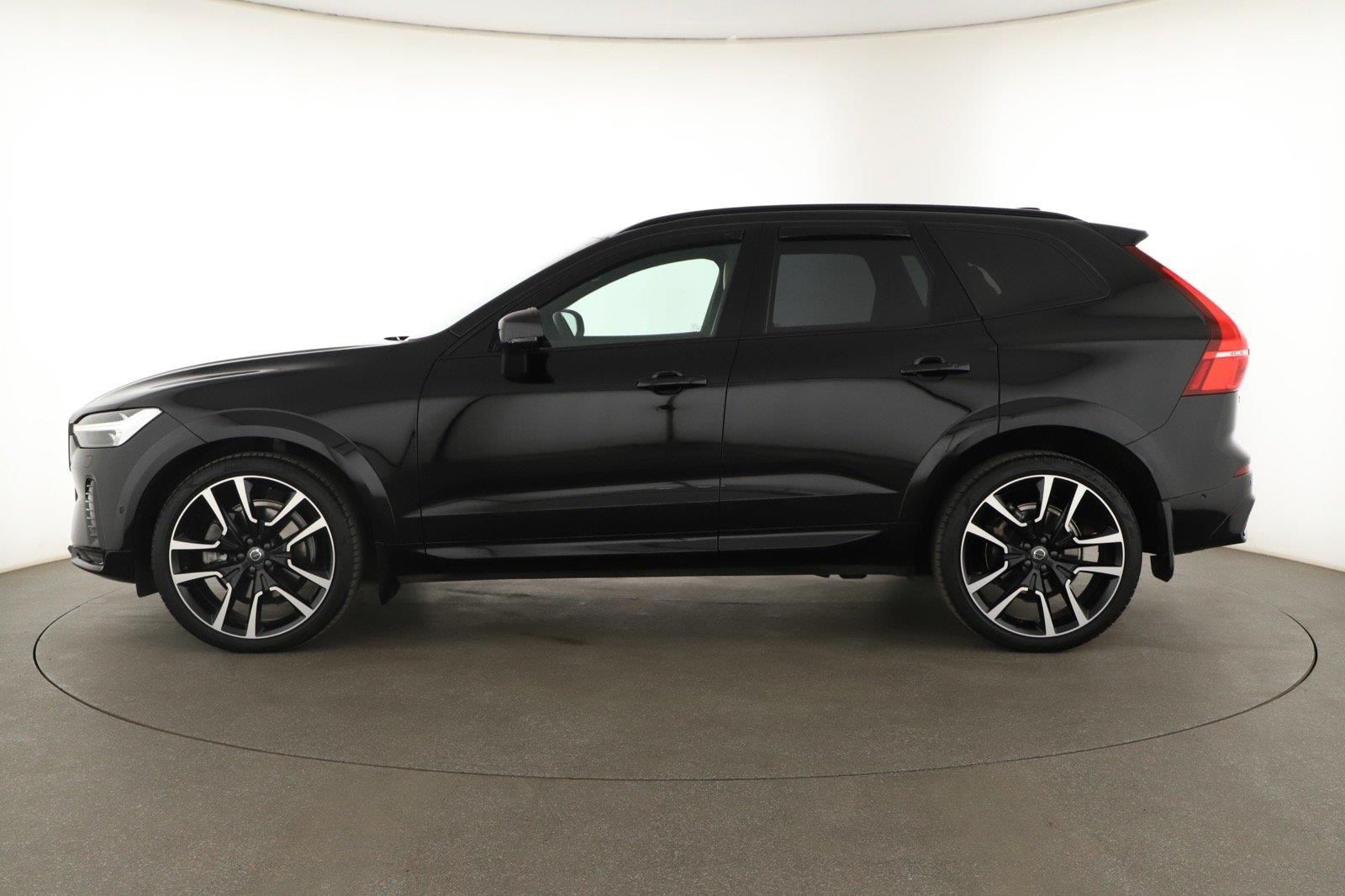 Volvo XC60, D5 AWD, Inscription - fotka 3