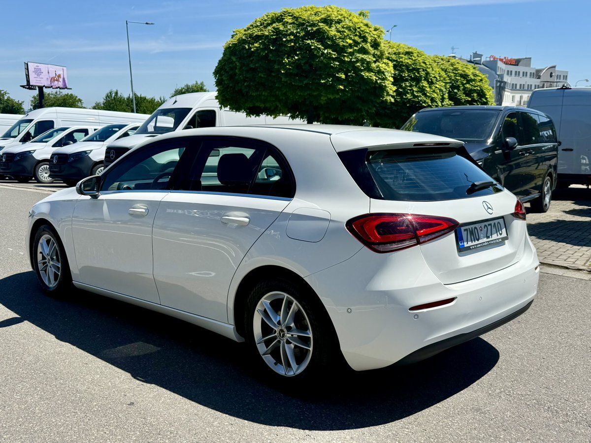 Mercedes-Benz Třídy A, 180 d - fotka 6