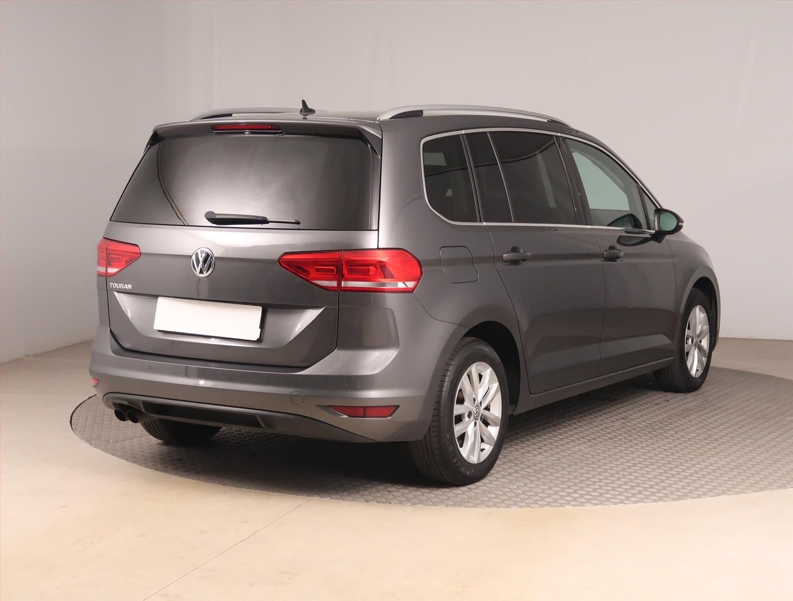 Volkswagen Touran, 1.8 TSI, Highline, Automat - fotka 5