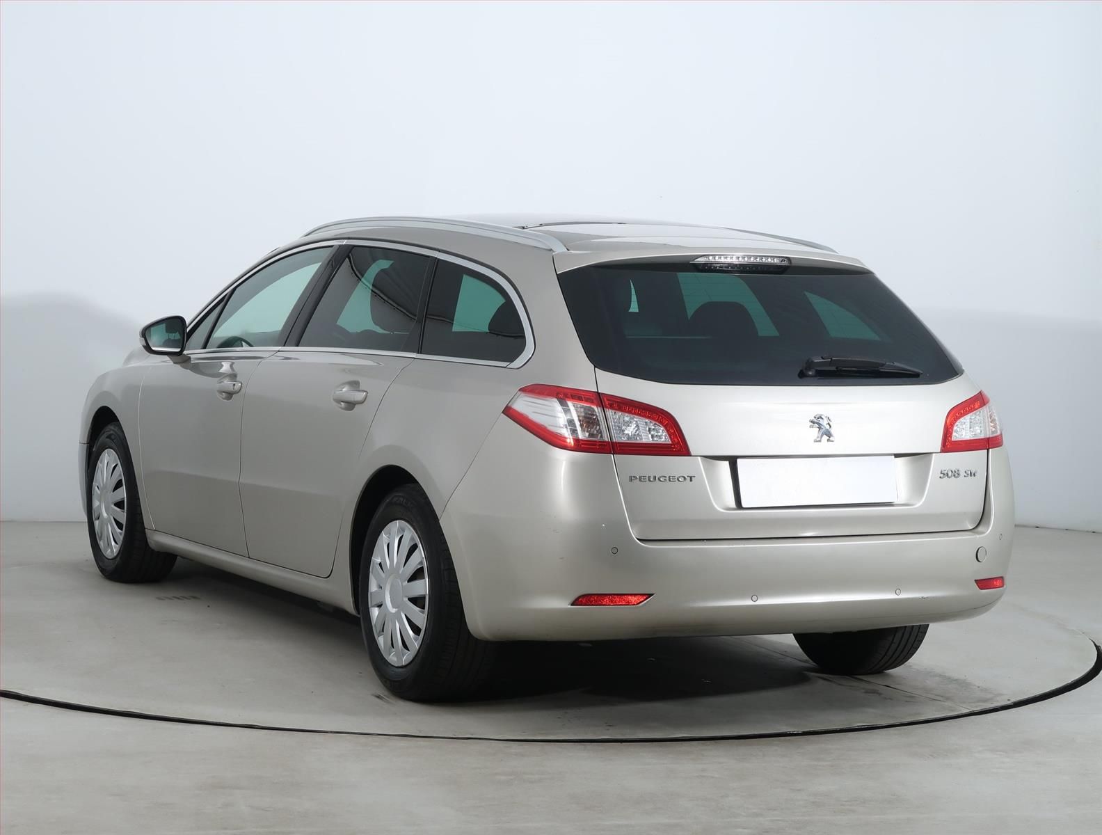 Peugeot 508, 2.0 HDi, Automatická klima - fotka 4