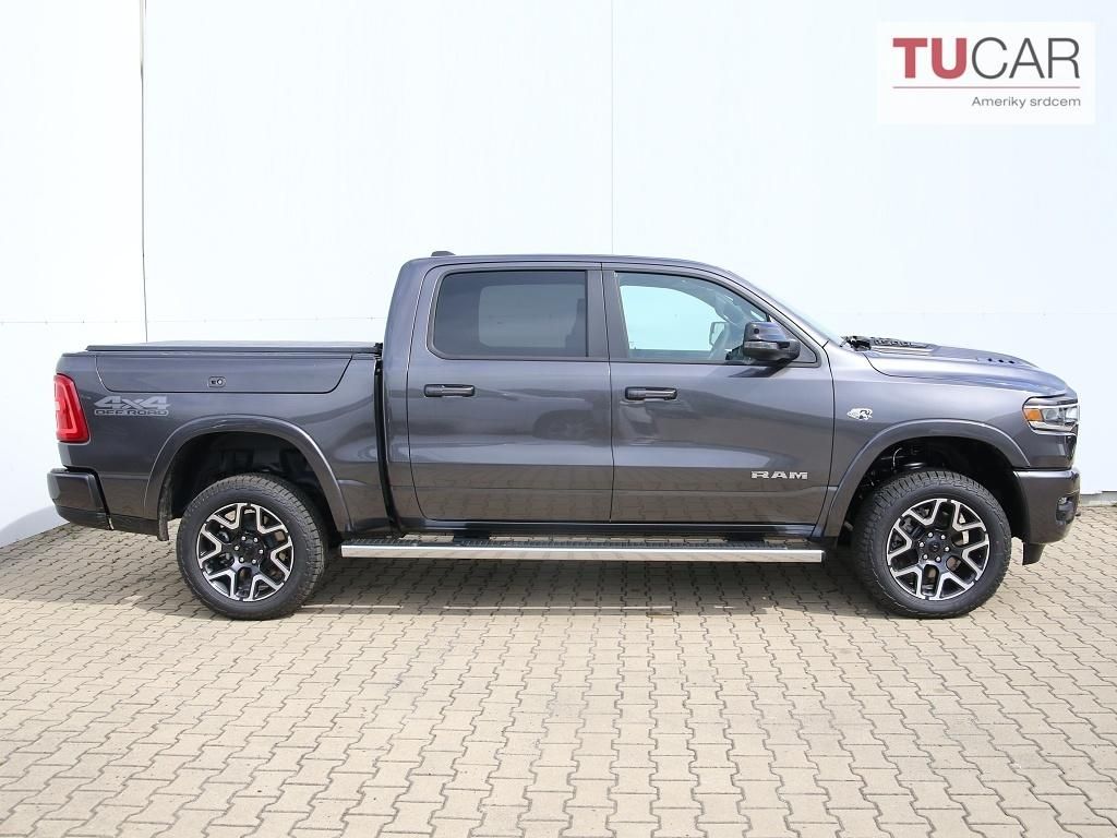 Dodge Ram, 1500 Laramie 5.7 HEMI RamBox - fotka 3