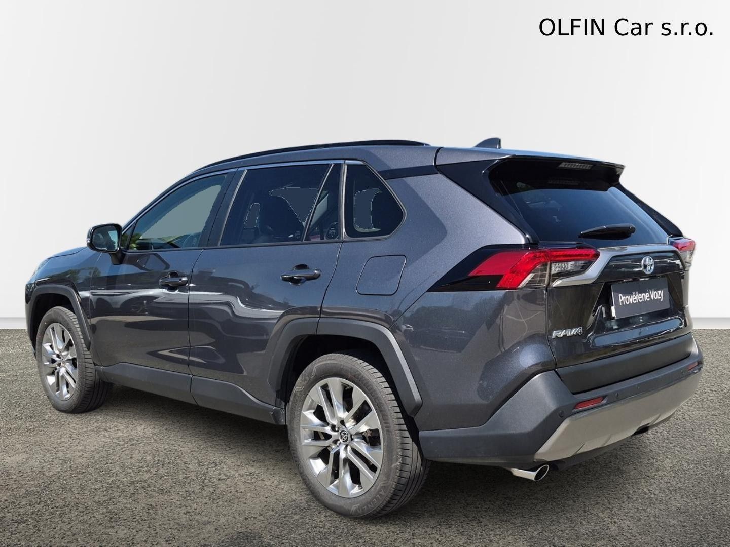 Toyota Rav4, Executive 2,5 Hybrid e-CVT 4WD - fotka 3