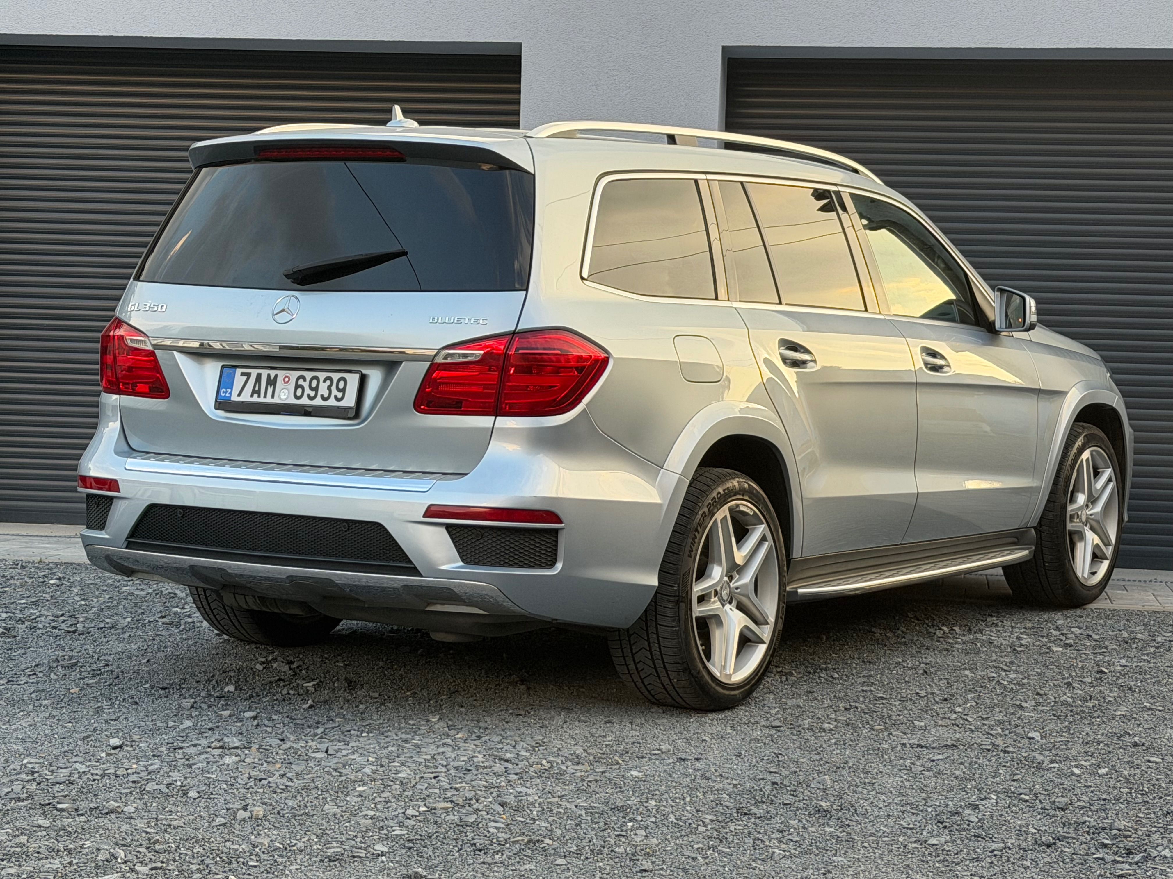 Mercedes-Benz GL, GL 350 4MATIC 7 MÍST - fotka 6