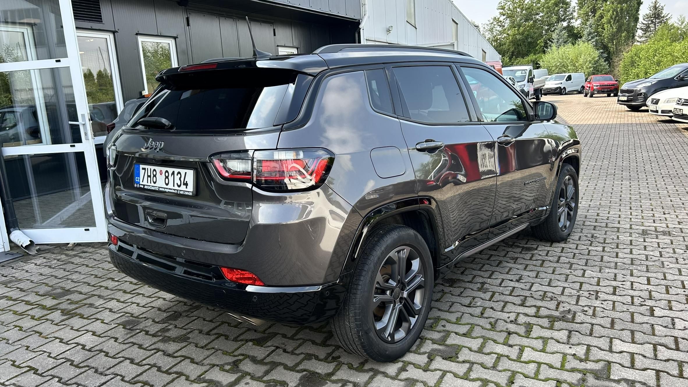 Jeep Compass, 1.3T 150k 80.Annivesary - fotka 4