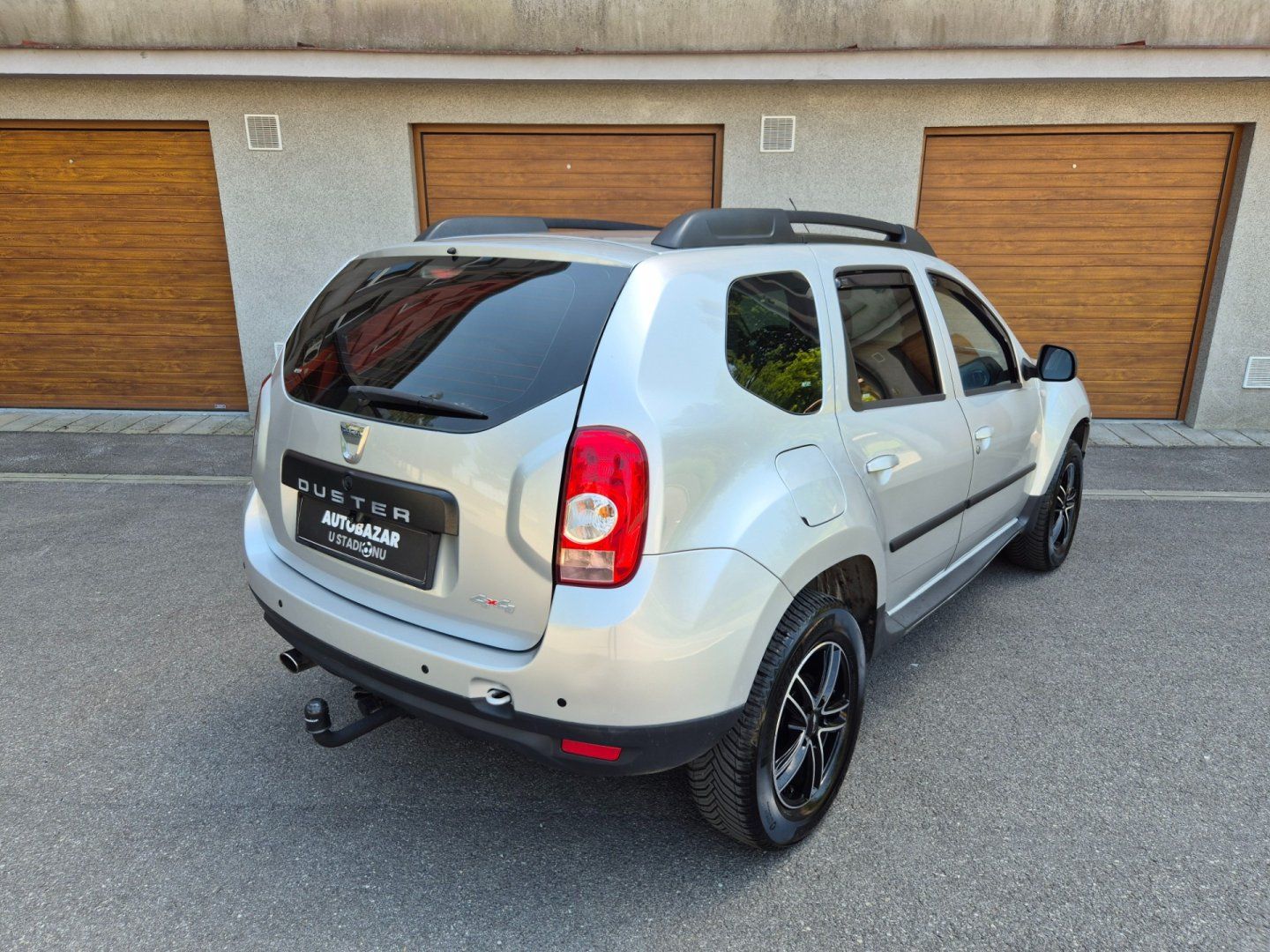 Dacia Duster, 1.6 16V 77kW 4x4 klima Tažné - fotka 2