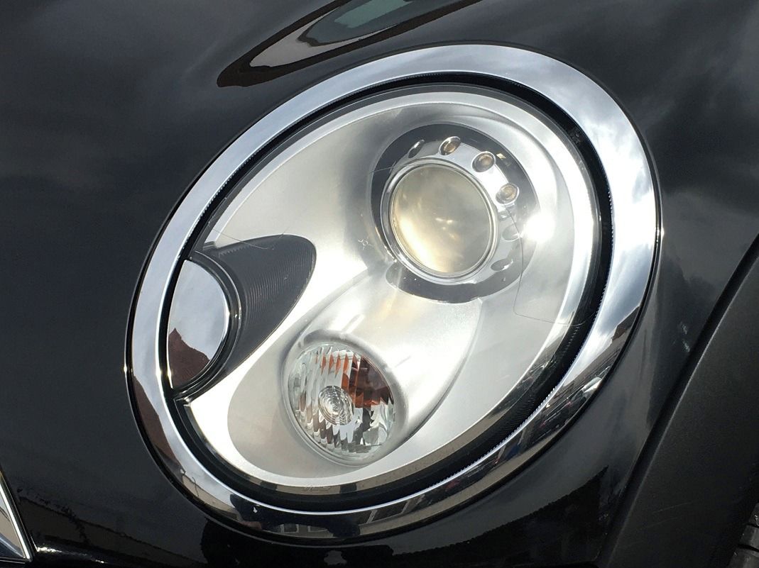 Mini Cooper, 1.6i 90kW Max.výbava TOP STAV - fotka 2