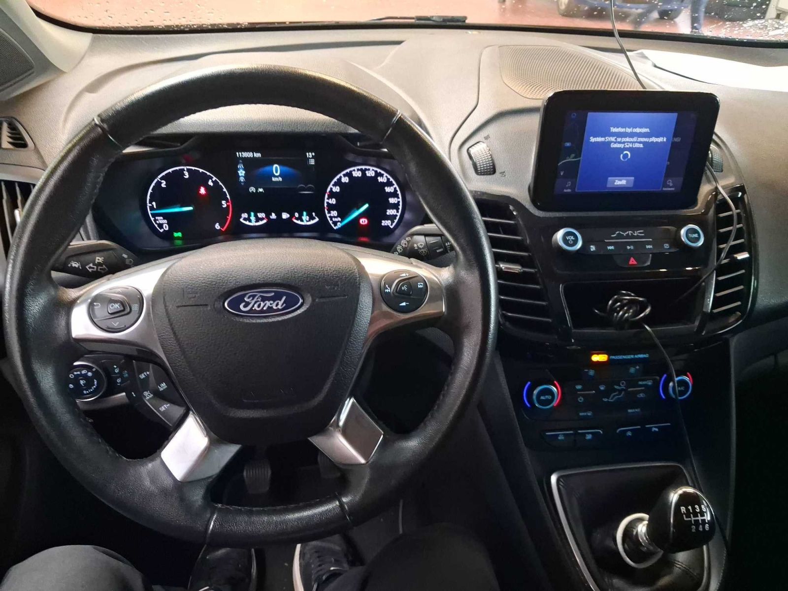 Ford Tourneo Connect, Maxi 1.5 TDCi, Titanium, 7Míst - fotka 3