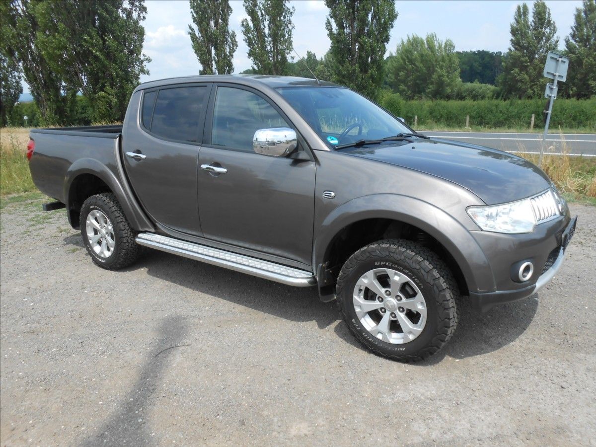Mitsubishi L200, 2,5 DI D 131 kW SERVISKA - fotka 6