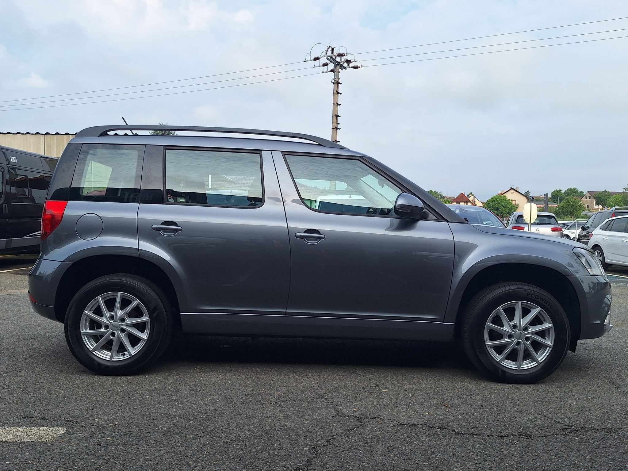 Škoda Yeti, 1,2 TSI 81kW SERVIS ZÁRUKA - fotka 6