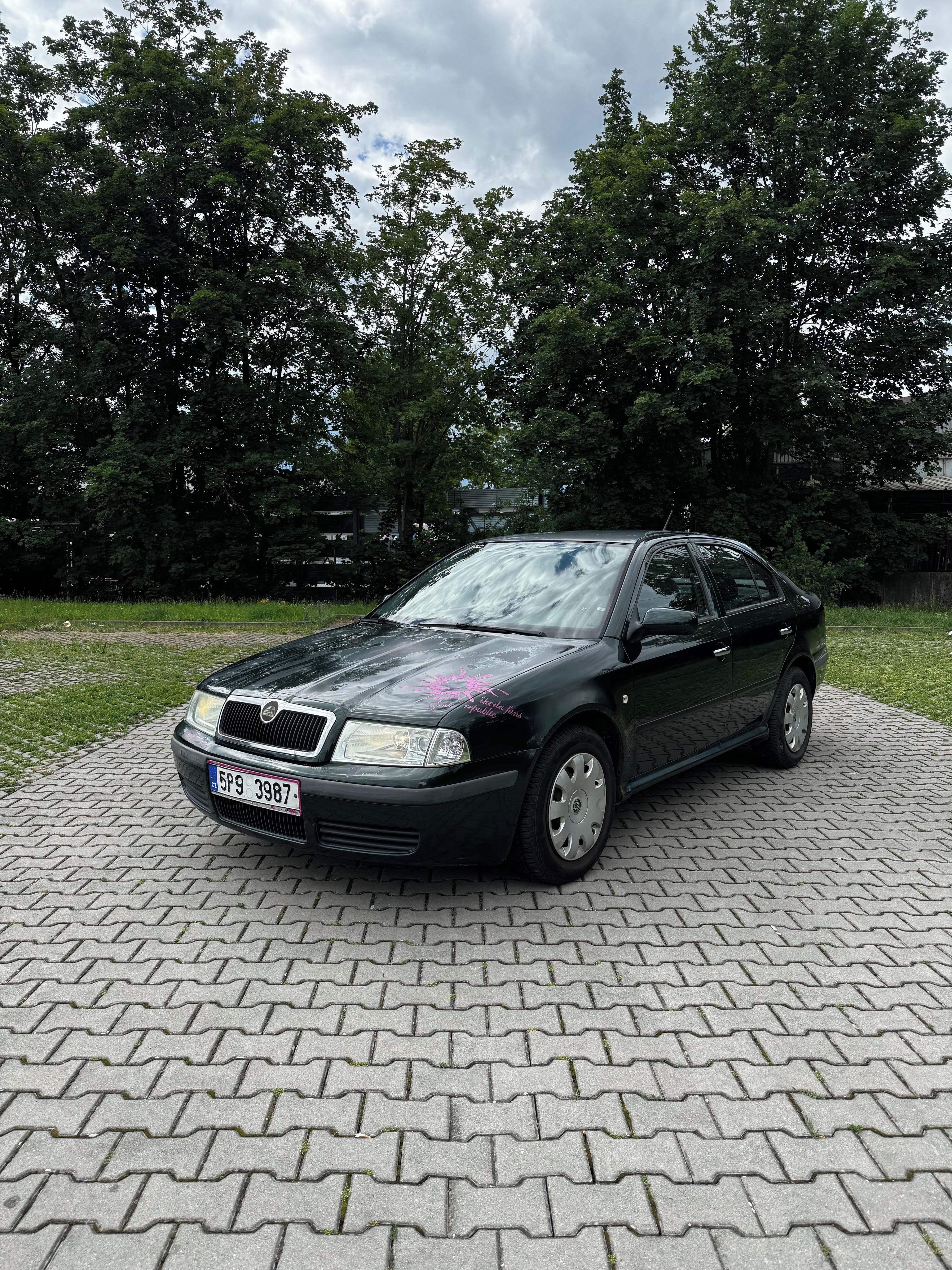 Škoda Octavia, Škoda octavia I 2.0i 85kw