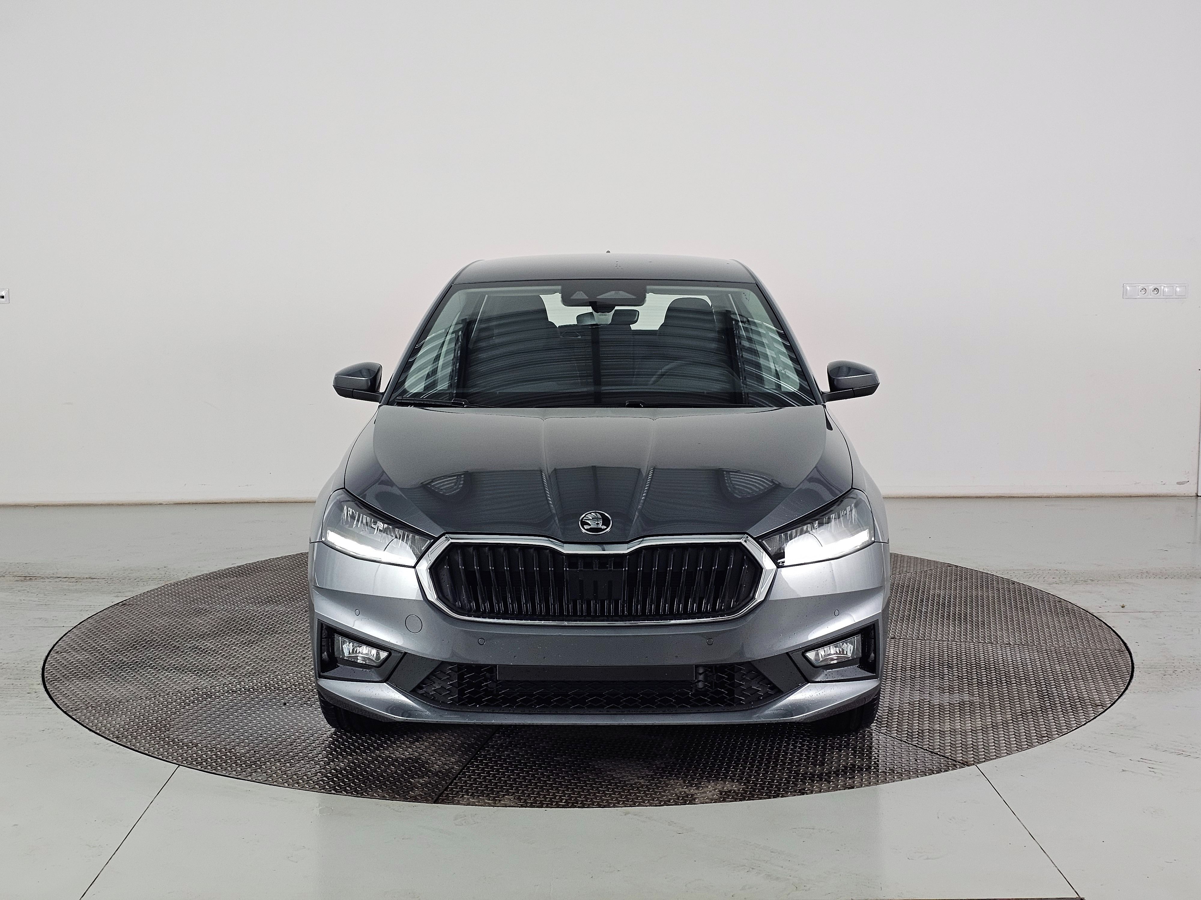 Škoda Fabia, Classic 1.0TSI 70kW 5st man. - fotka 2