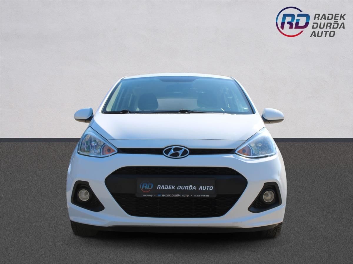 Hyundai i10, 1,0 i  NOVÉ V ČR,1.MAJITEL - fotka 2