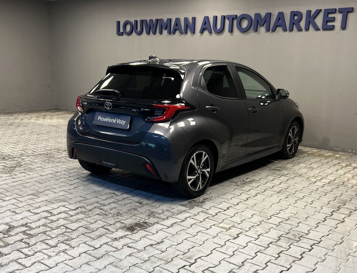 Toyota Yaris, 1.5 Hybrid AT STYLE - fotka 2