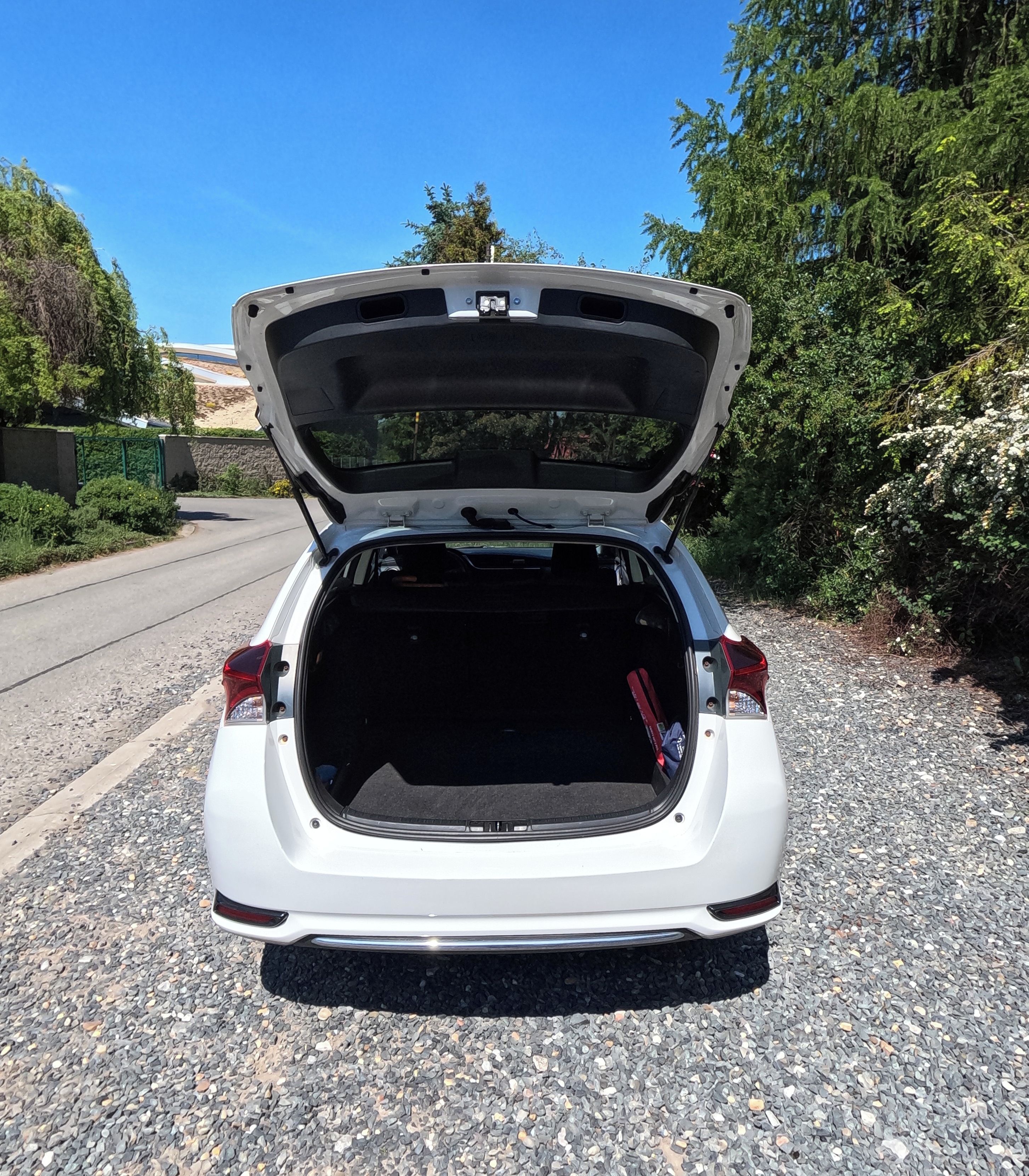 Toyota Auris, 1.6 BA - fotka 3