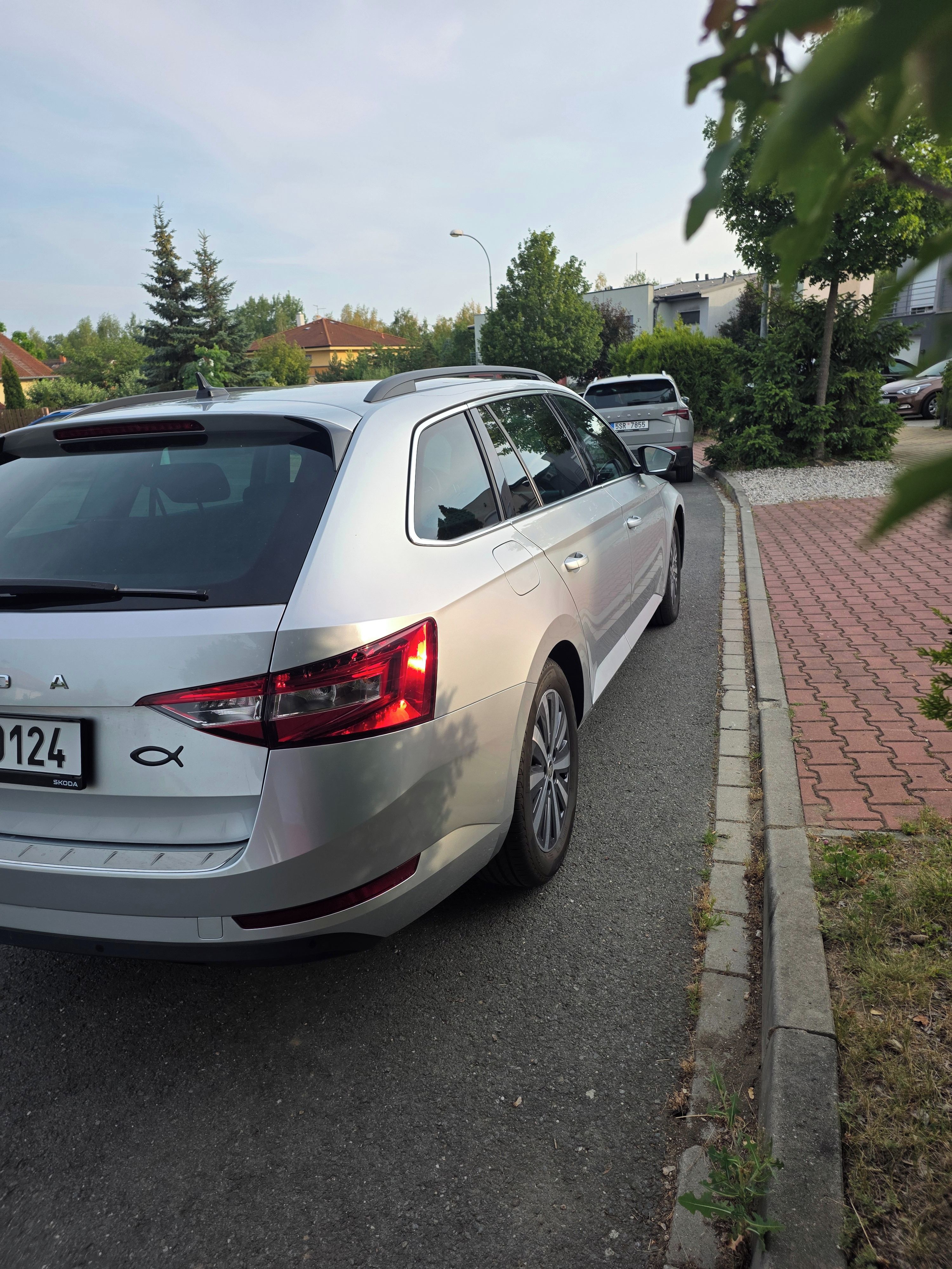 Škoda Superb, 2.0 - fotka 5