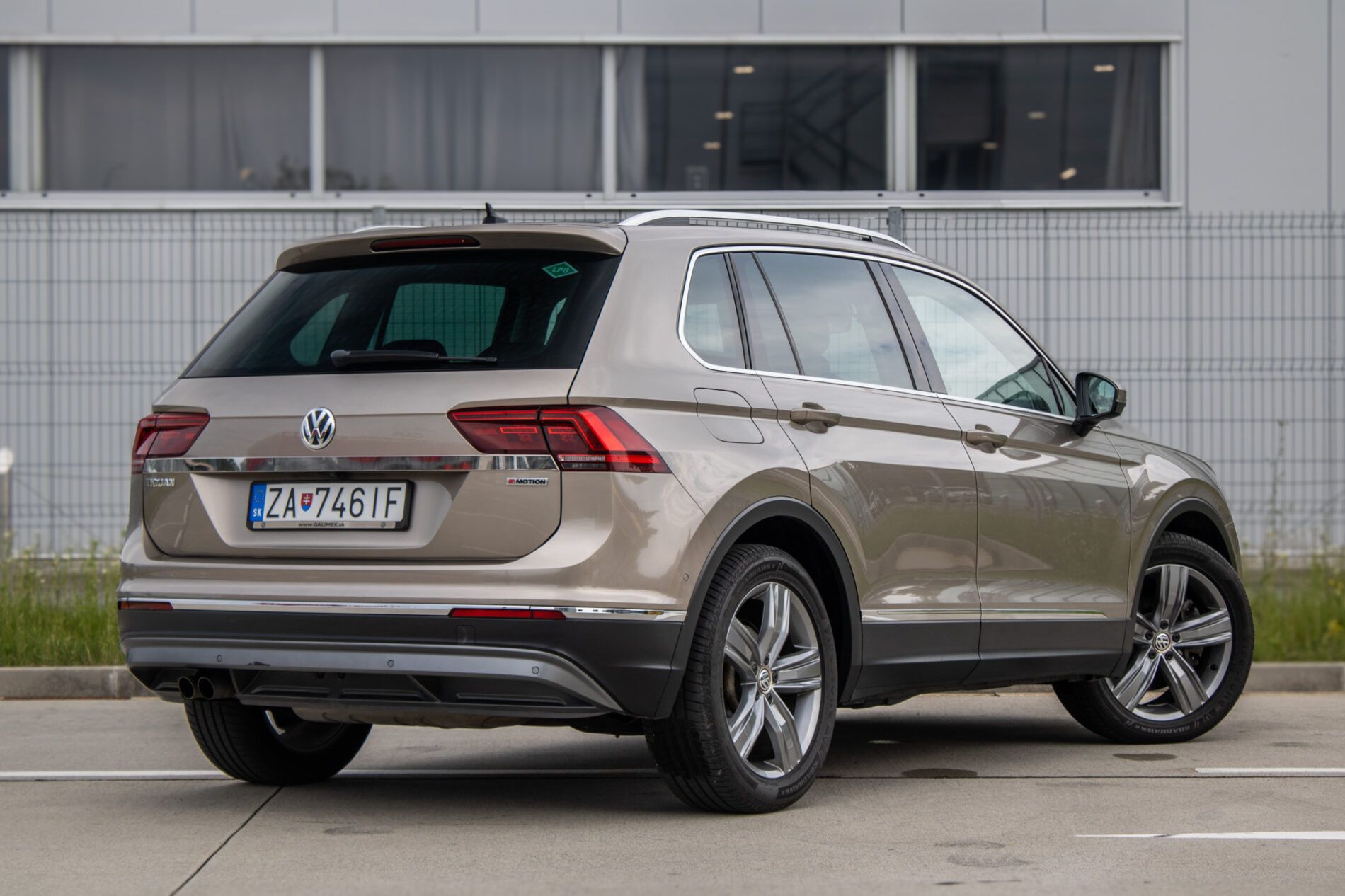 Volkswagen Tiguan - fotka 5