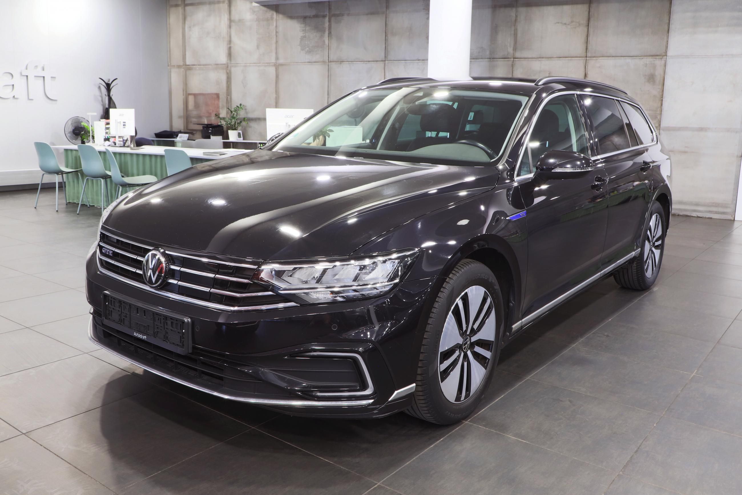 Volkswagen Passat, GTE 160kW - záruka Autodraft - fotka 2