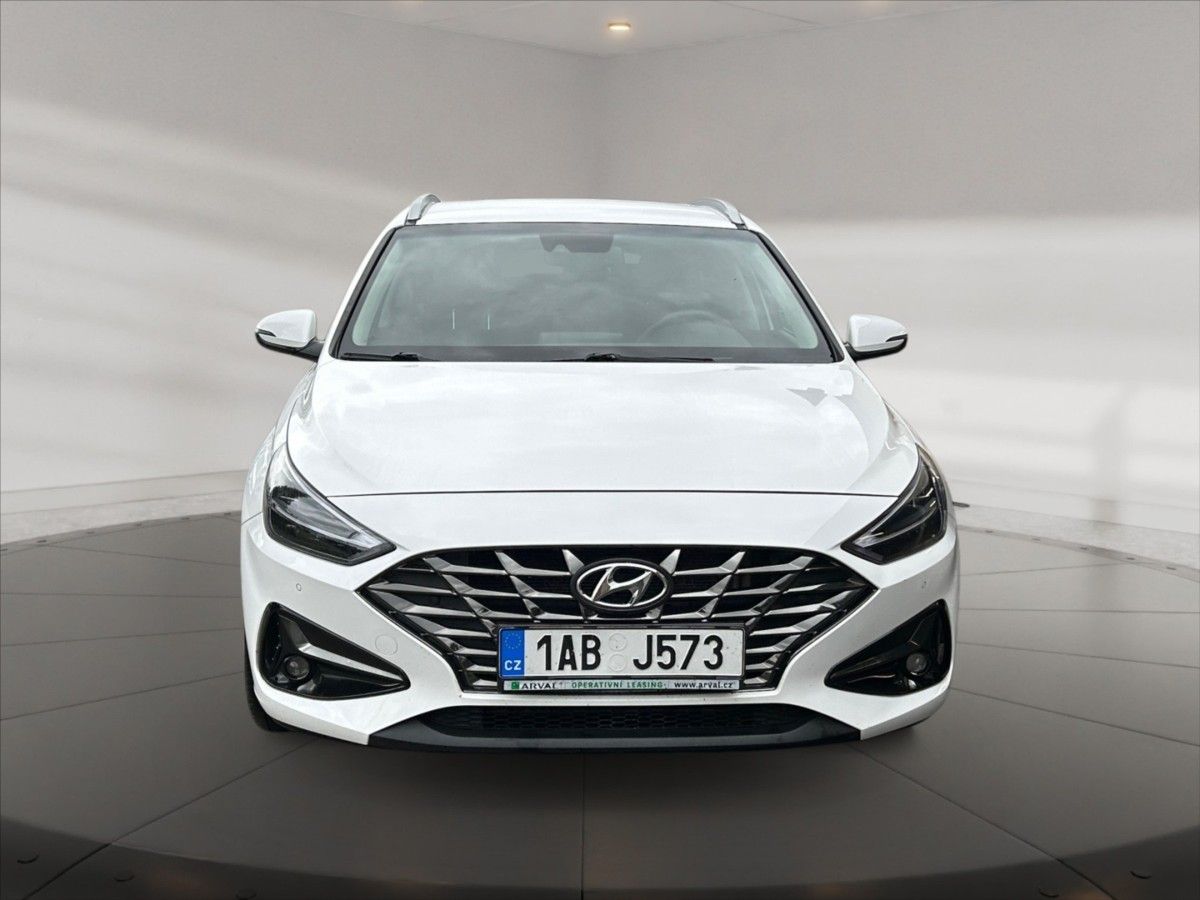 Hyundai i30, 1,5 T-GDI Smart - fotka 2