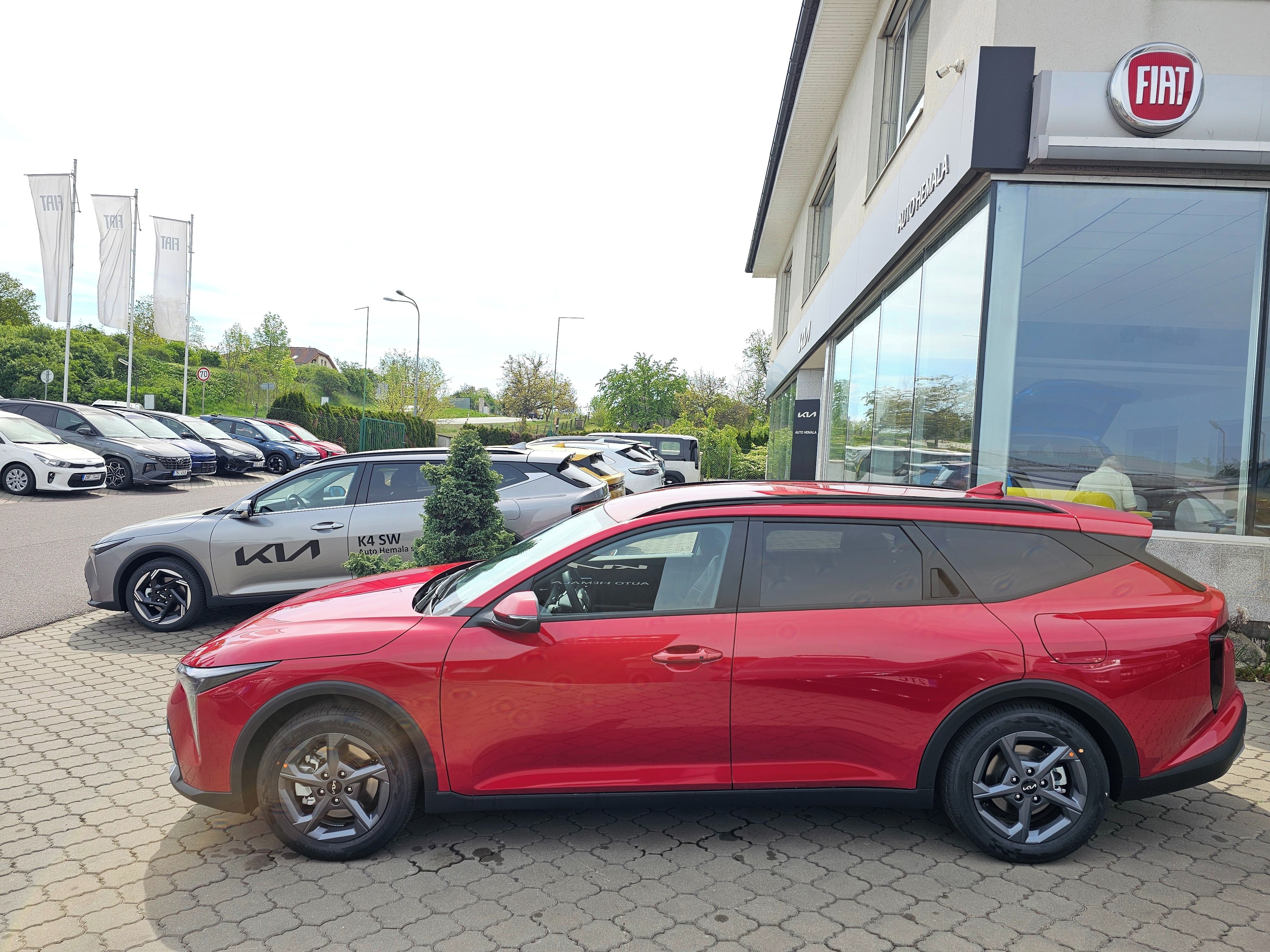 Kia K4, SW 1,6 T-GDi EXCLUSIVE - fotka 2