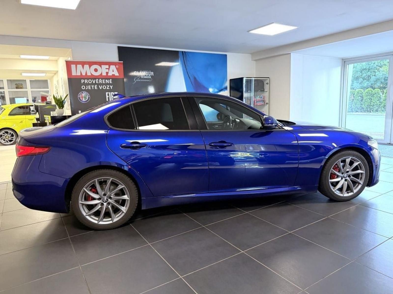 Alfa Romeo Giulia, 2.0T 200k AT8 ZF Sprint - fotka 4