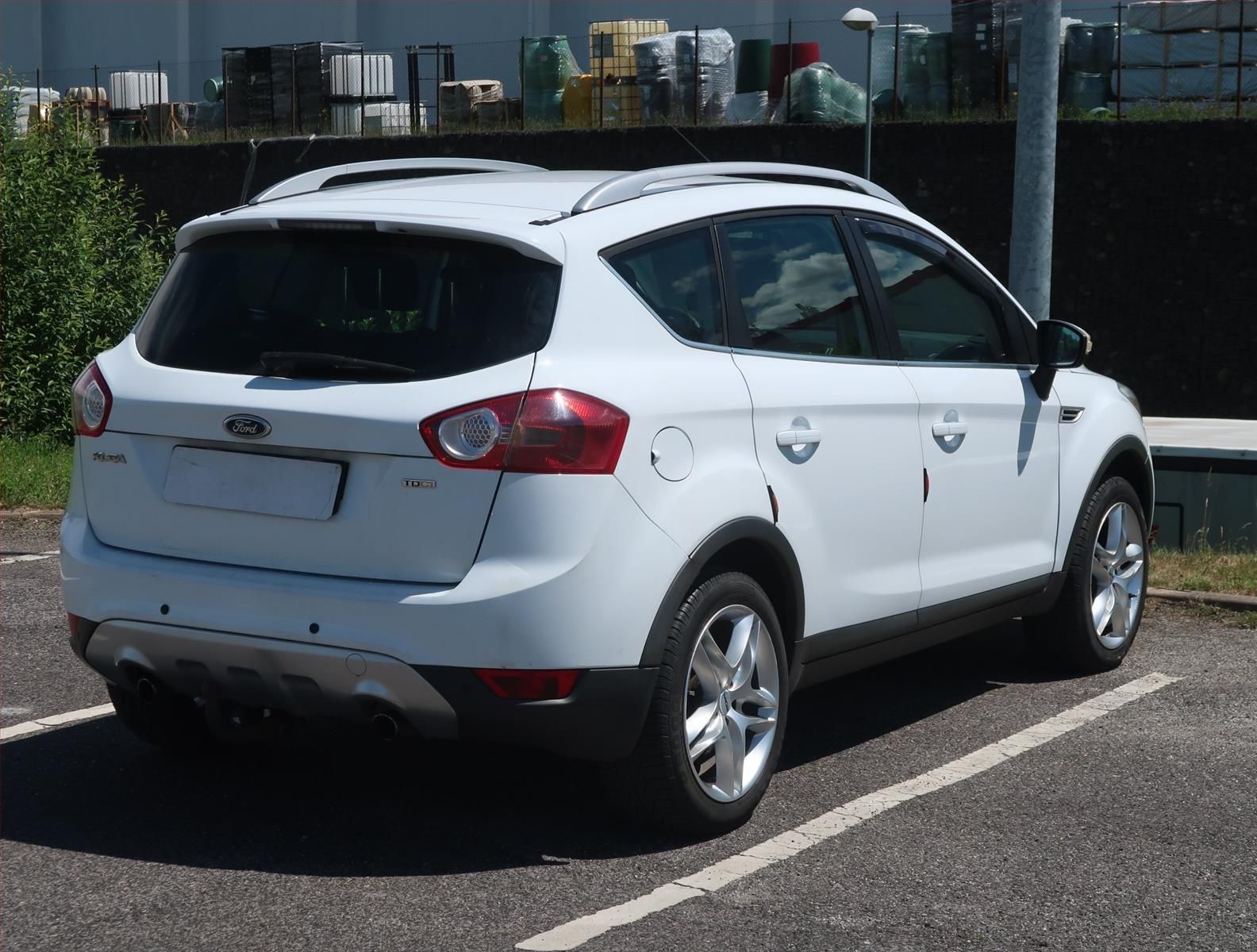 Ford Kuga, 2.0 TDCi, 4X4 - fotka 5