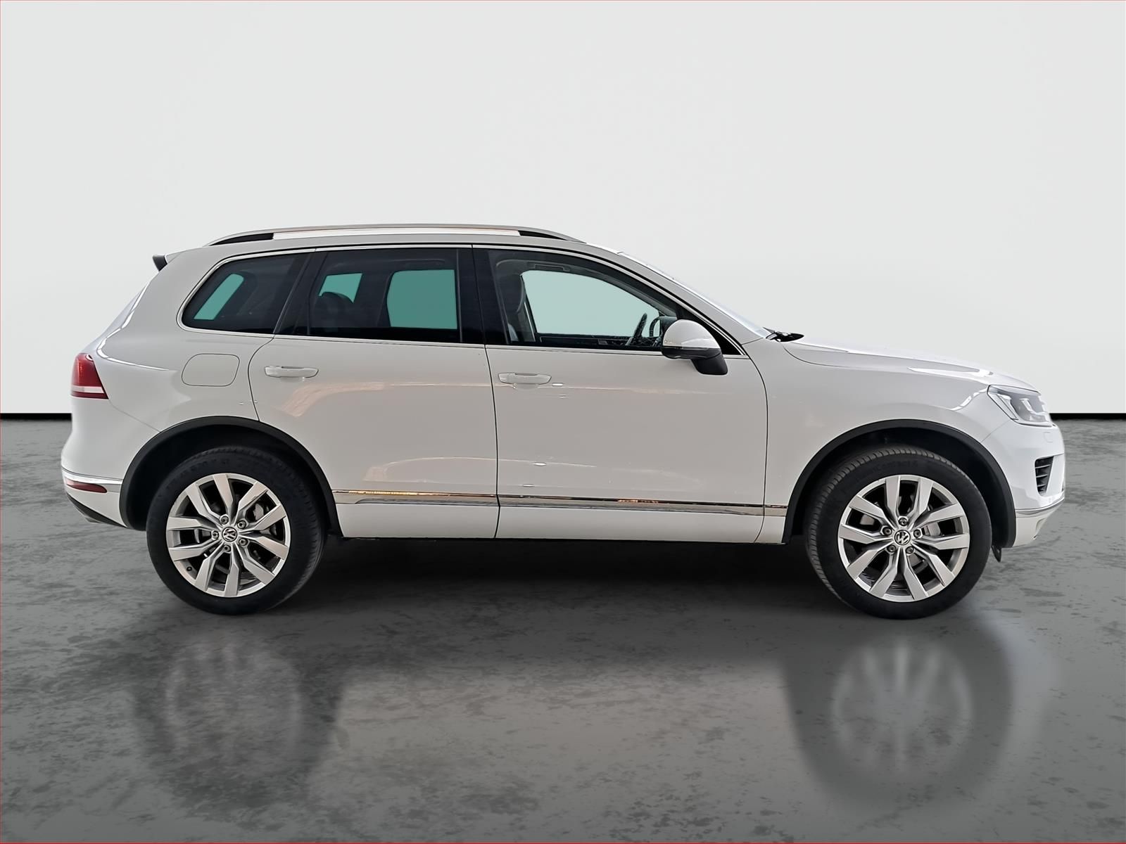 Volkswagen Touareg, 3.0 TDI, 4X4, Automat - fotka 6