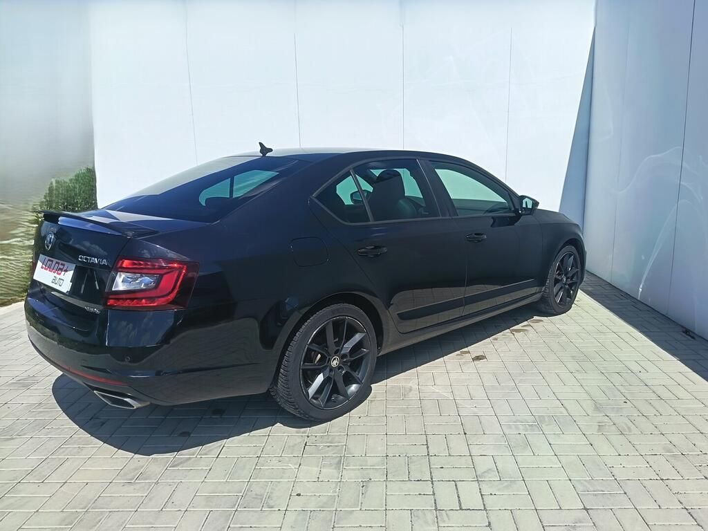 Škoda Octavia, RS Challenge 2.0 TDI 135 kW - fotka 5