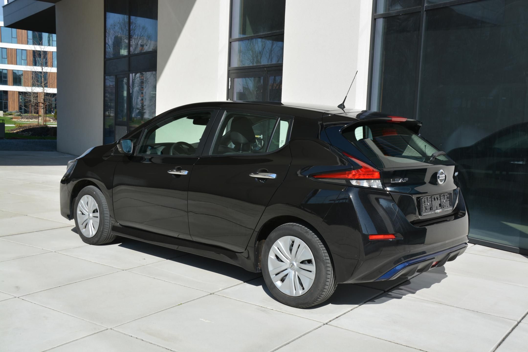 Nissan LEAF, VISIA 1 MAJITEL - fotka 5