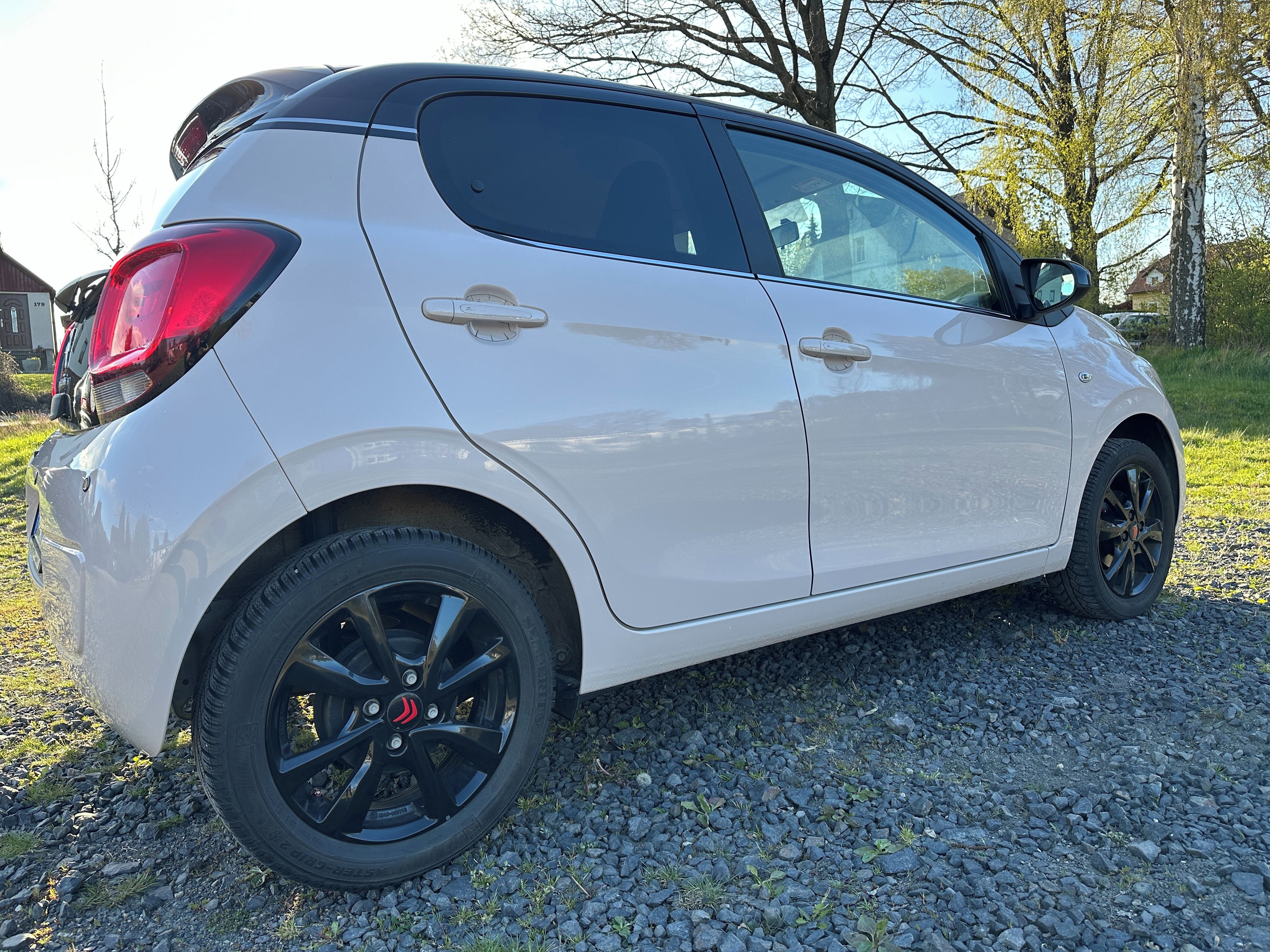 Citroën C1, 1. maj, TOP stav, serviska - fotka 3