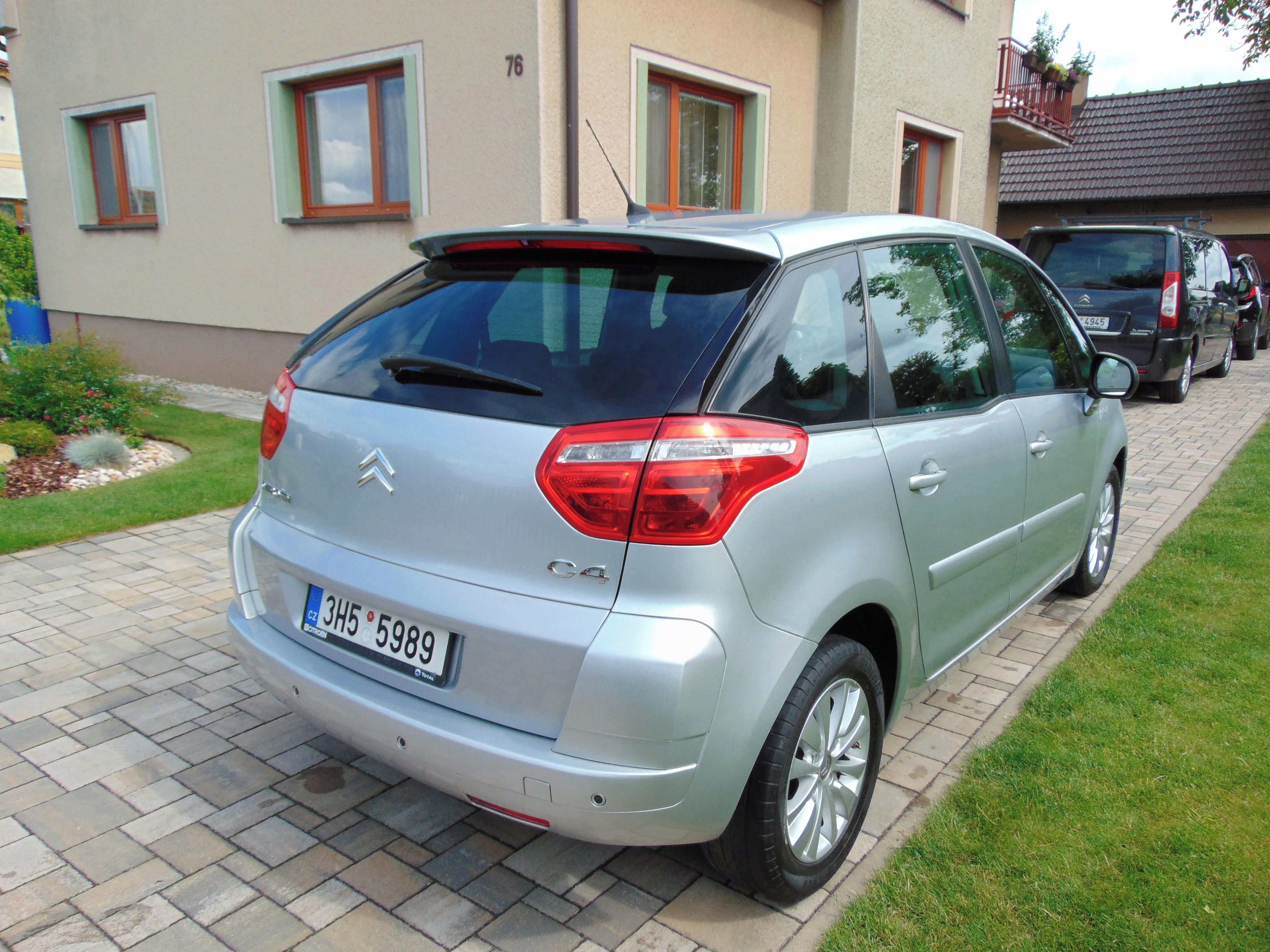 Citroën C4 Picasso, 1.6 HDI 70KW,PŮVOD ČR,2.MAJ. - fotka 5