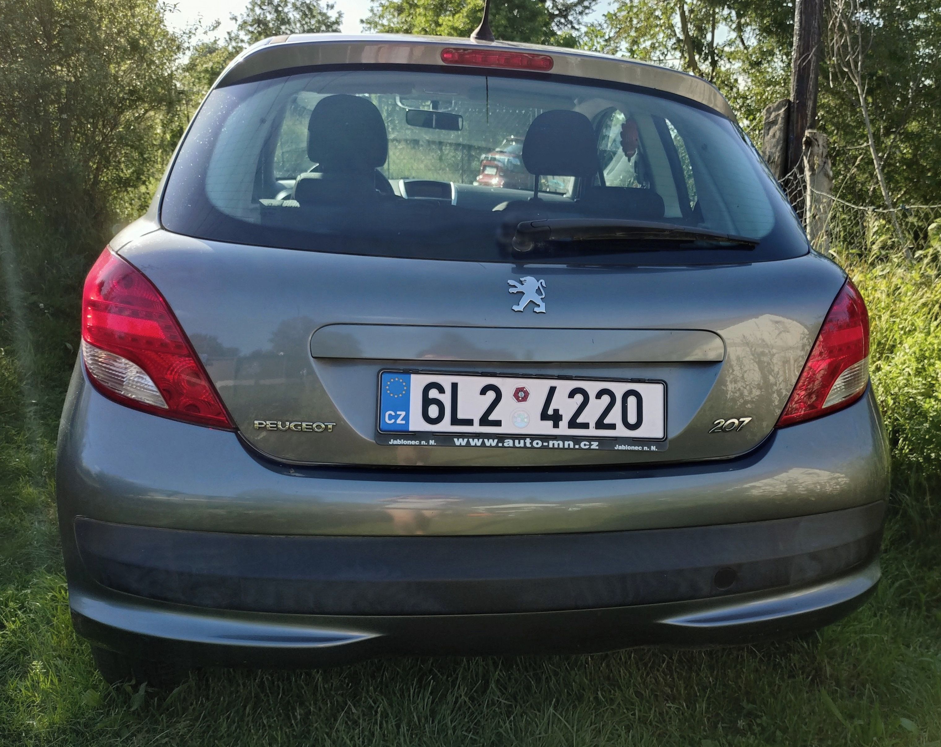 Peugeot 207, 1.4 - velmi dobrý stav - fotka 3