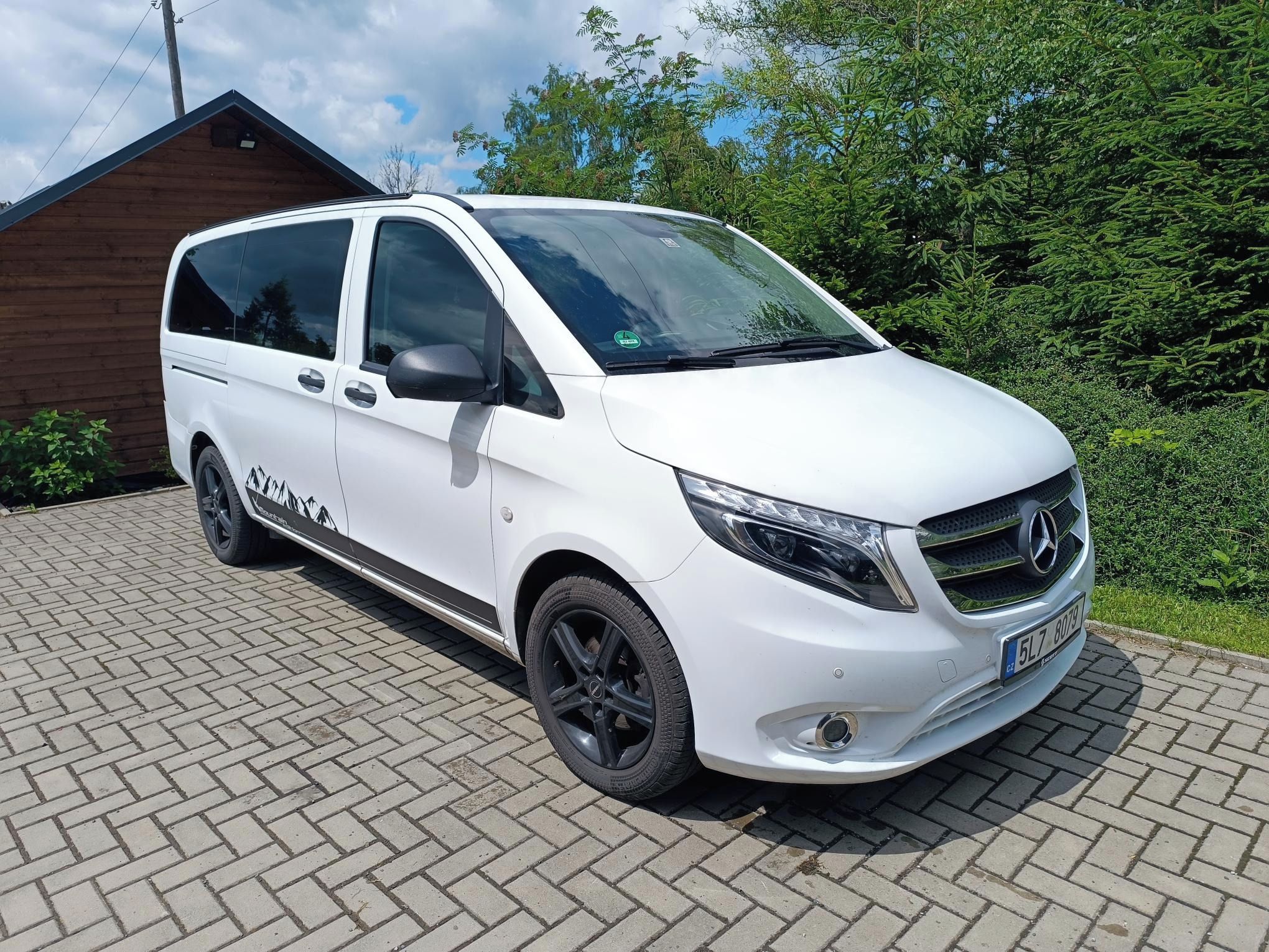 Mercedes-Benz Vito, MB Vito Tourer L - 8 míst