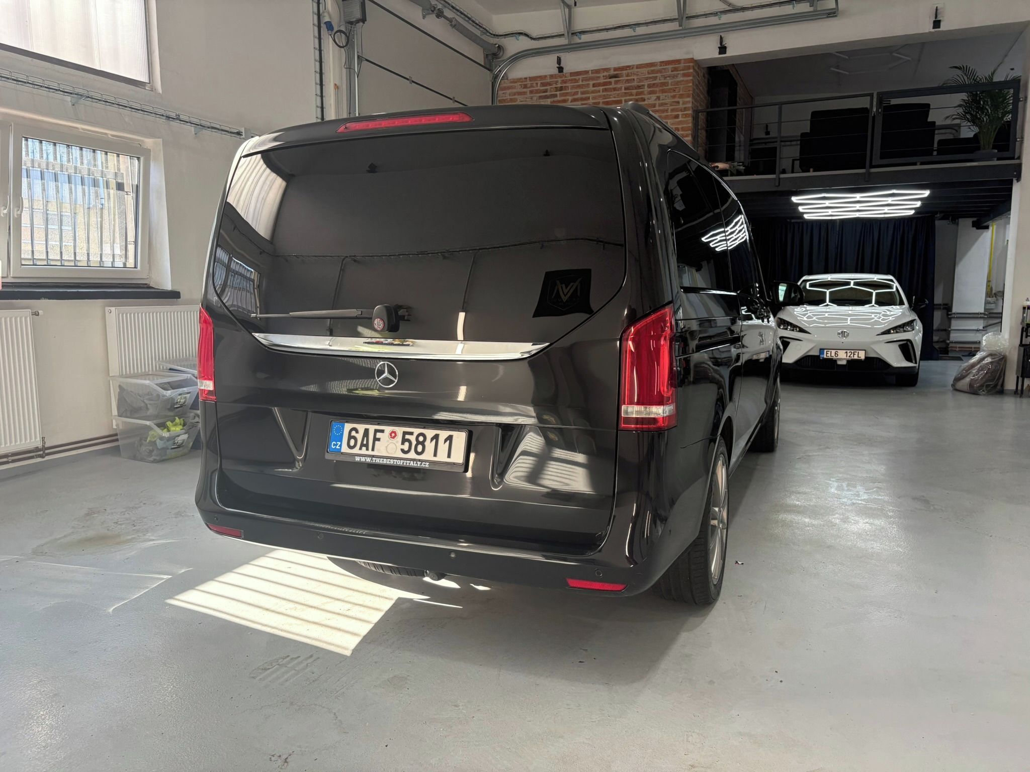 Mercedes-Benz Třídy V, Mercedes-Benz Třídy V, 250d 4M - fotka 6